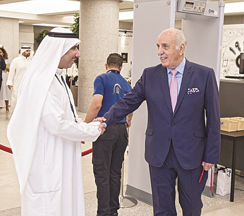 محمد السنعوسي كان حاضراً