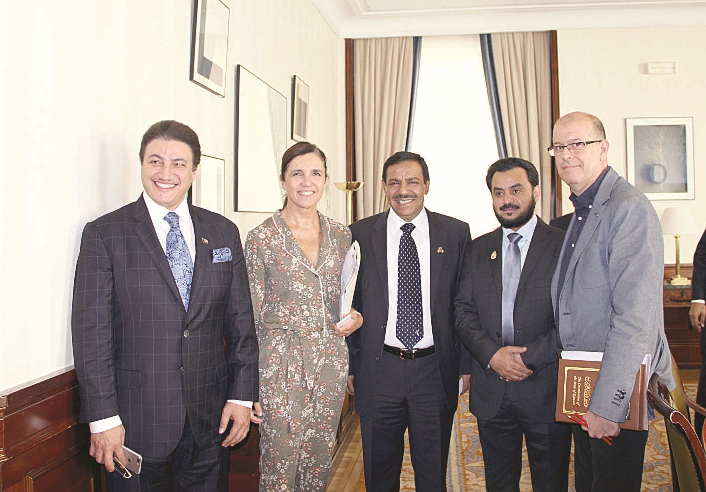 u0627u0644u0639u0646u0632u064a u0648u0627u0644u062du0648u064au0644u0629 u0648u0633u0641u064au0631 u0627u0644u0643u0648u064au062a u0644u062fu0649 u0625u0633u0628u0627u0646u064au0627 u0633u0644u064au0645u0627u0646 u0627u0644u062du0631u0628u064a u0645u0639 u0628u064au0644u0627u0631 u0631u0648u062eu0648