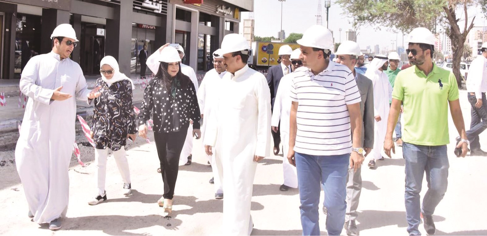 u0627u0644u0645u0646u0641u0648u062du064a u0648u0627u0644u0645u0633u0624u0648u0644u0648u0646 u0639u0646 u0627u0644u0645u0634u0631u0648u0639 u062eu0644u0627u0644 u0627u0644u062cu0648u0644u0629