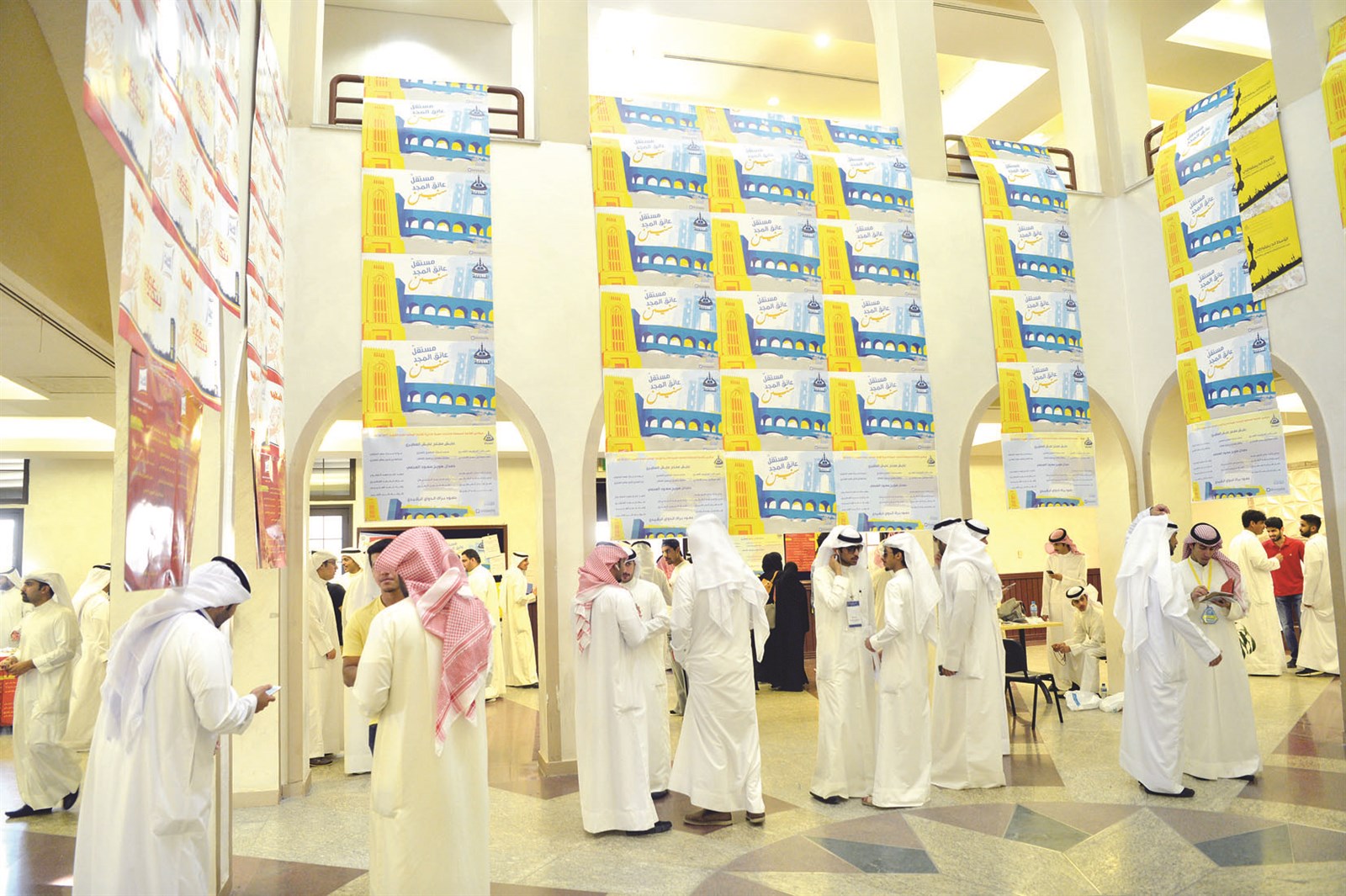 أجواء انتخابية في موقع الشويخ (تصوير نايف العقلة)