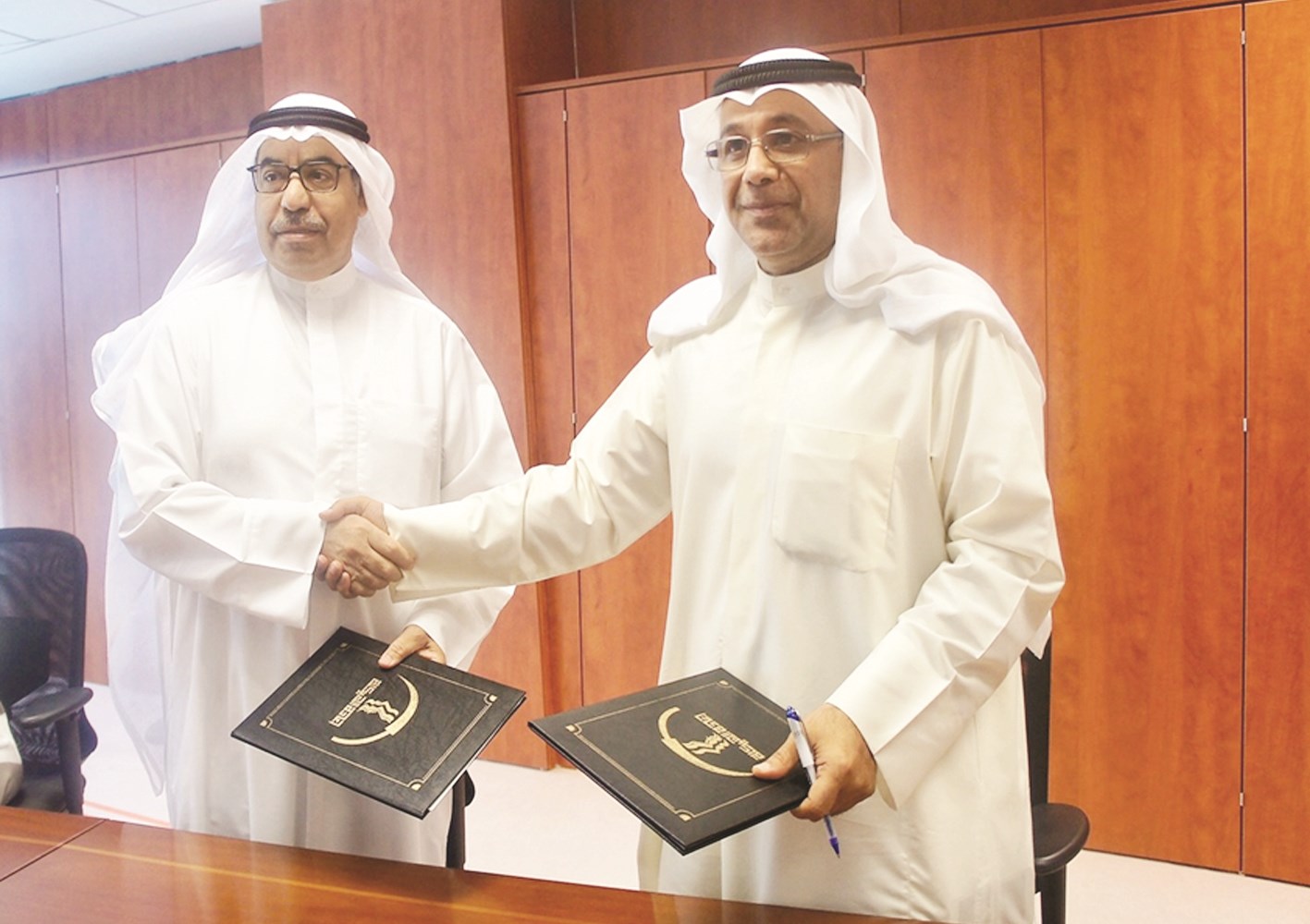 u0627u0644u0645u062cu062fu0644u064a u0648u0627u0644u0628u0646u0627u064a u064au062au0628u0627u062fu0644u0627u0646 u0648u062bu0627u0626u0642 u0645u0630u0643u0631u0629 u0627u0644u062au0641u0627u0647u0645