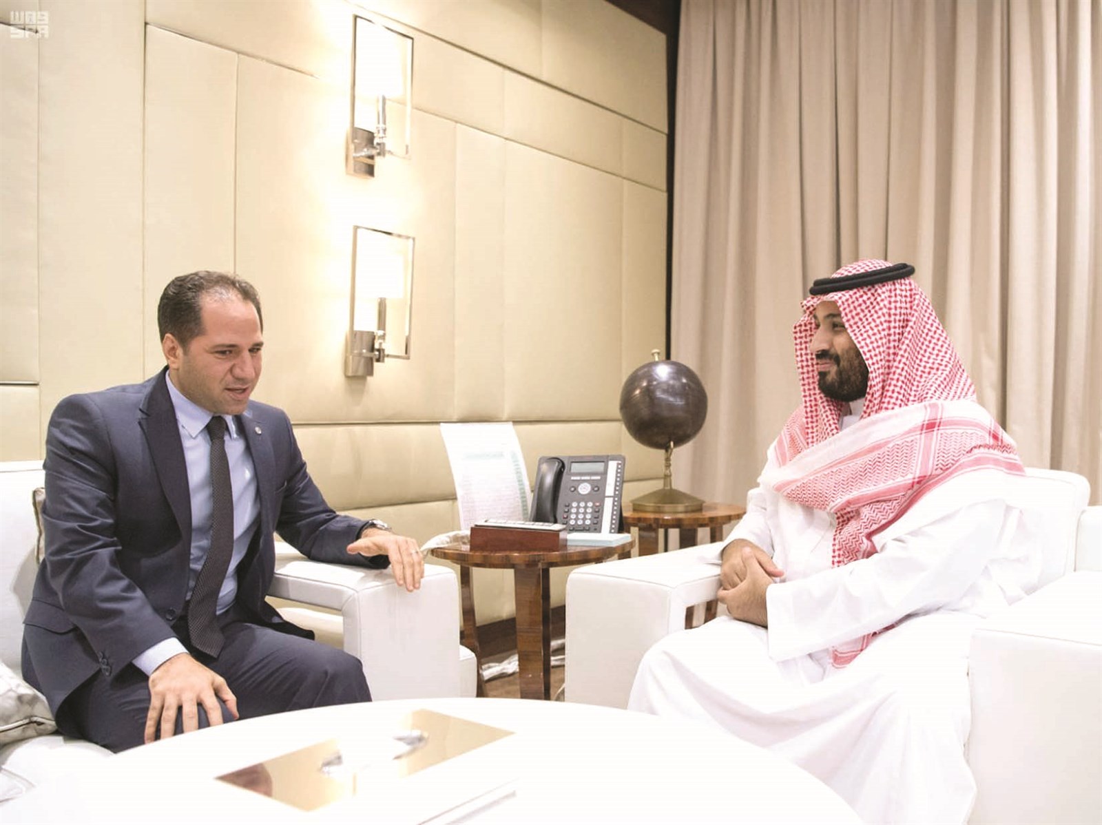 ... ورئيس حزب «الكتائب» سامي الجميل(واس)