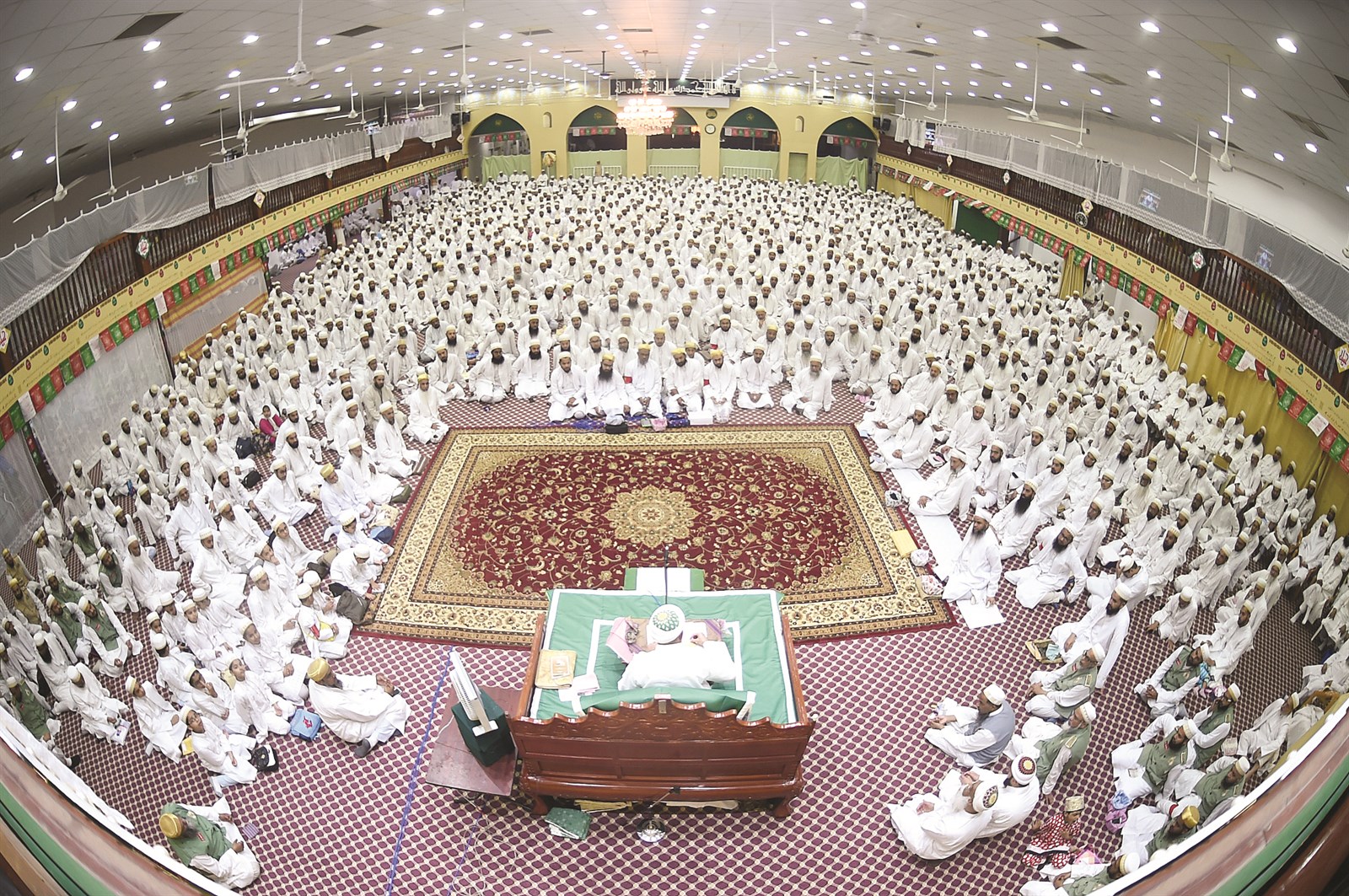 u0645u062cu0644u0633 u0639u0632u0627u0621 u062cu0627u0644u064au0629 u0627u0644u0628u0647u0631u0629  (u062au0635u0648u064au0631 u0623u0633u0639u062f u0639u0628u062fu0627u0644u0644u0647)