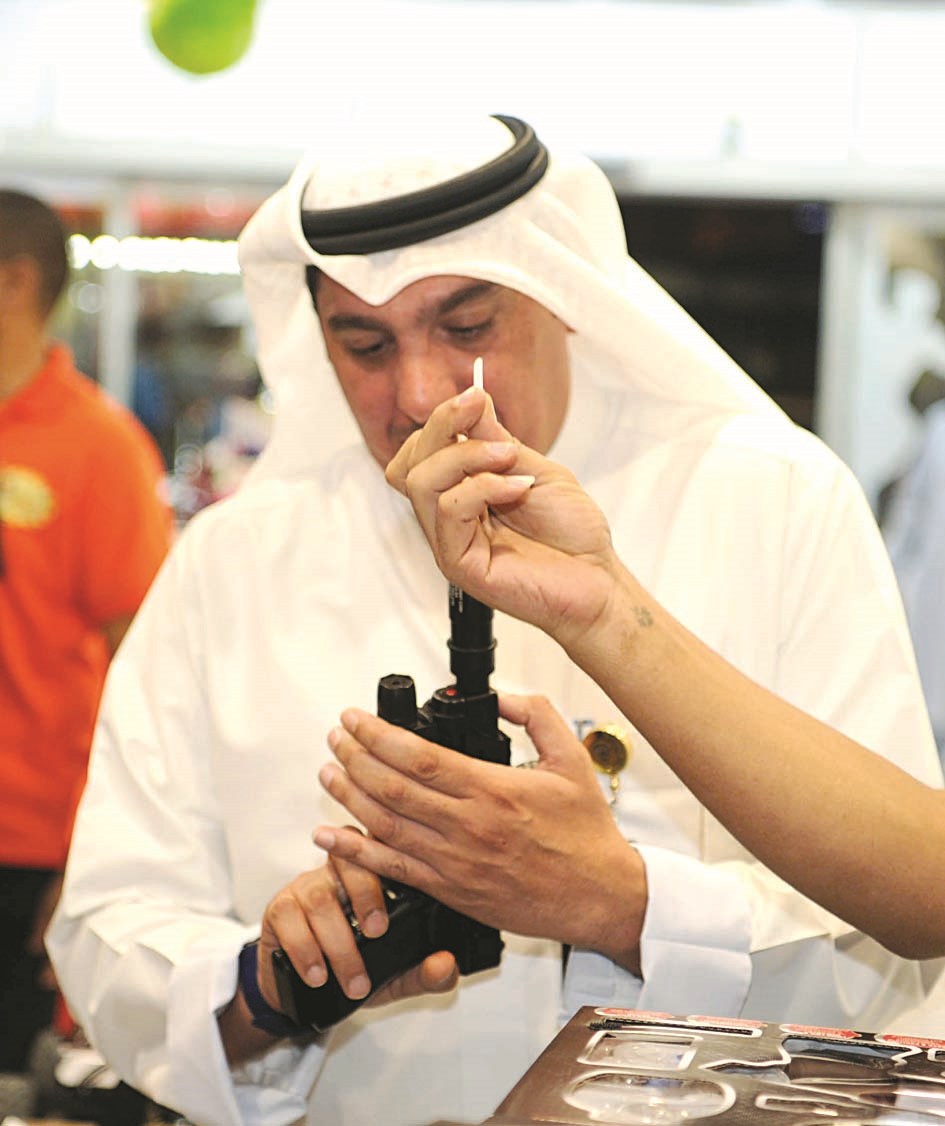 تأكد من المواصفات