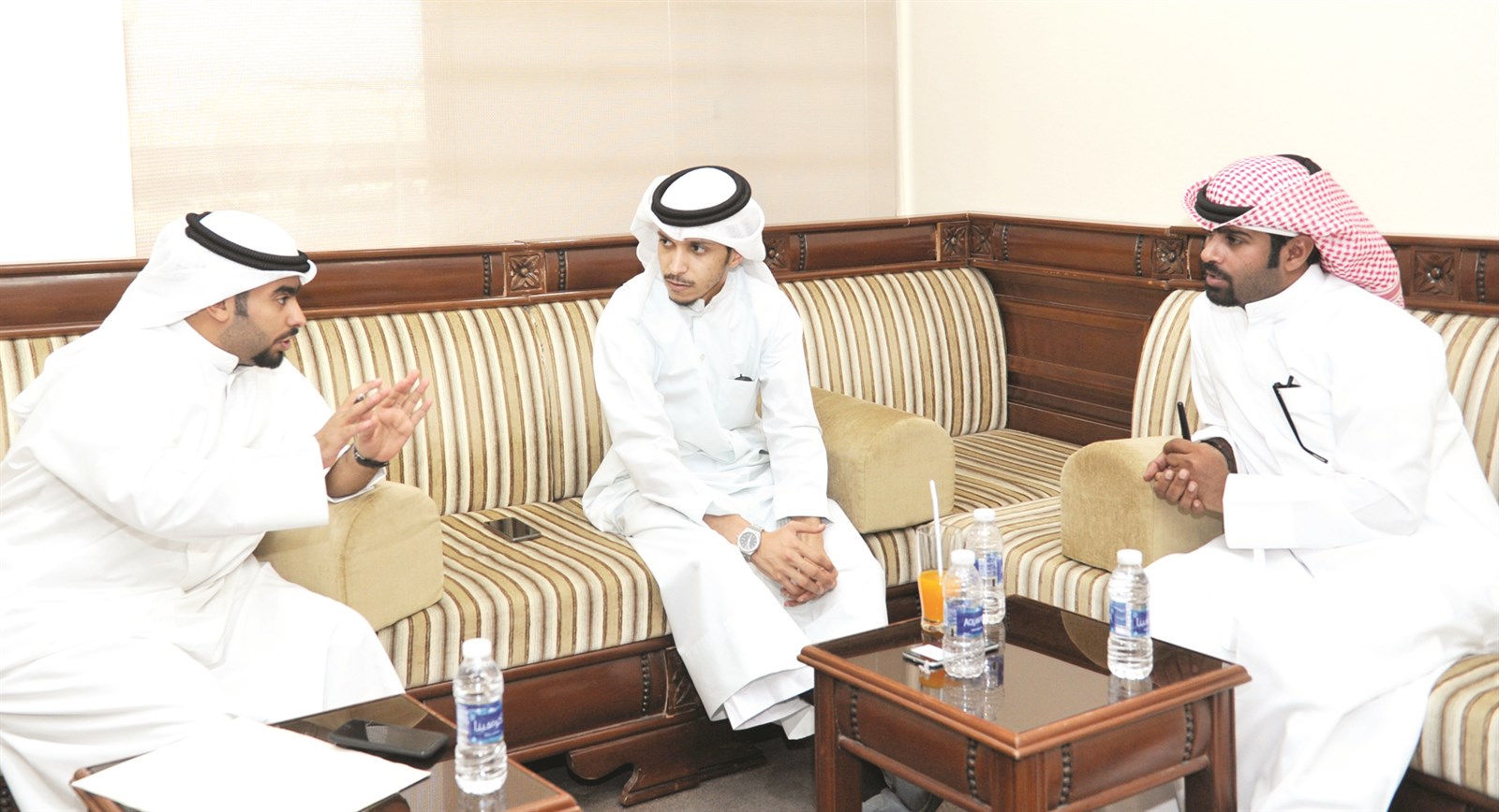 u0627u0644u0639u0641u0627u0633u064a u0648u0633u0639u0648u062f u064au062au062du062fu062bu0627u0646 u0644u0644u0632u0645u064au0644 u0645u0628u0627u0631u0643 u0627u0644u0645u064au0639  (u062au0635u0648u064au0631 u0633u0639u062f u0647u0646u062fu0627u0648u064a)