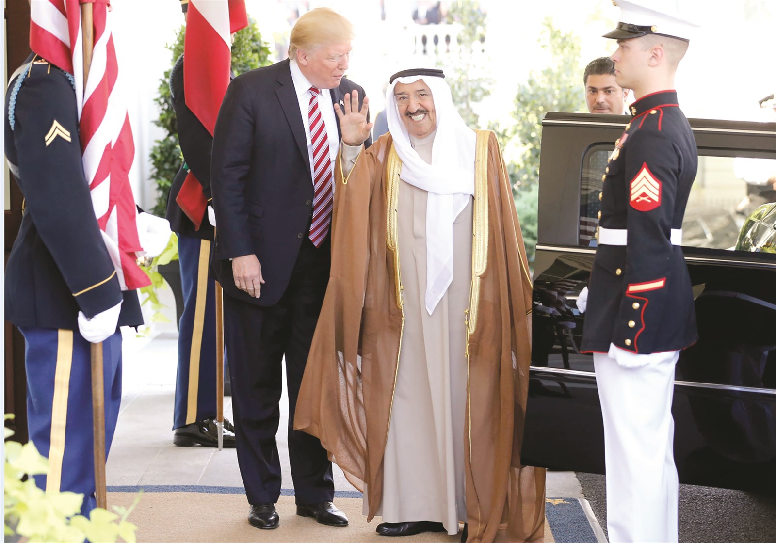 u0633u0645u0648 u0627u0644u0623u0645u064au0631 u0644u062fu0649 u0648u0635u0648u0644u0647 u0625u0644u0649 u0627u0644u0628u064au062a u0627u0644u0623u0628u064au0636 u0648u0641u064a u0627u0633u062au0642u0628u0627u0644u0647 u0627u0644u0631u0626u064au0633 u062au0631u0627u0645u0628  (u0627 u0641 u0628)