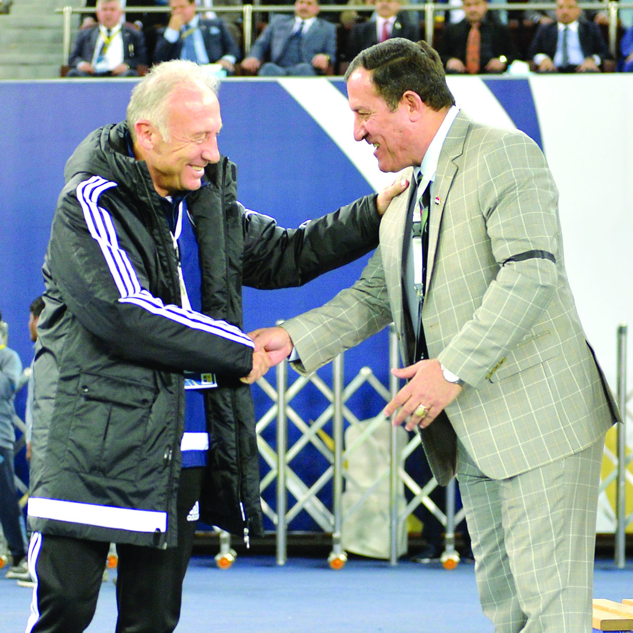 u0627u0644u0625u064au0637u0627u0644u064a u0627u0644u0628u0631u062au0648 u0632u0627u0643u064au0631u0648u0646u064a u0645u062fu0631u0628 u0627u0644u0625u0645u0627u0631u0627u062a u0643u0633u0628 u0627u0644u0645u0639u0631u0643u0629 u0645u0639 u0627u0644u0639u0631u0627u0642u064a u0628u0627u0633u0645 u0642u0627u0633u0645 u0631u063au0645 u0623u062eu0637u0627u0626u0647t (u0627u0644u0623u0632u0631u0642 u062fu0648u062a u0643u0648u0645) 