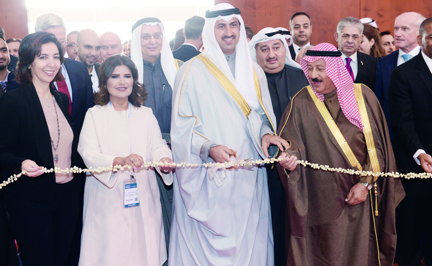 u0627u0644u0635u0628u0627u062d u0648u0627u0644u0639u0646u062cu0631u064a u064au0642u0635u0651u0627u0646 u0634u0631u064au0637 u0627u0644u0627u0641u062au062au0627u062d t(u062au0635u0648u064au0631 u0632u0643u0631u064au0627 u0639u0637u064au0629)