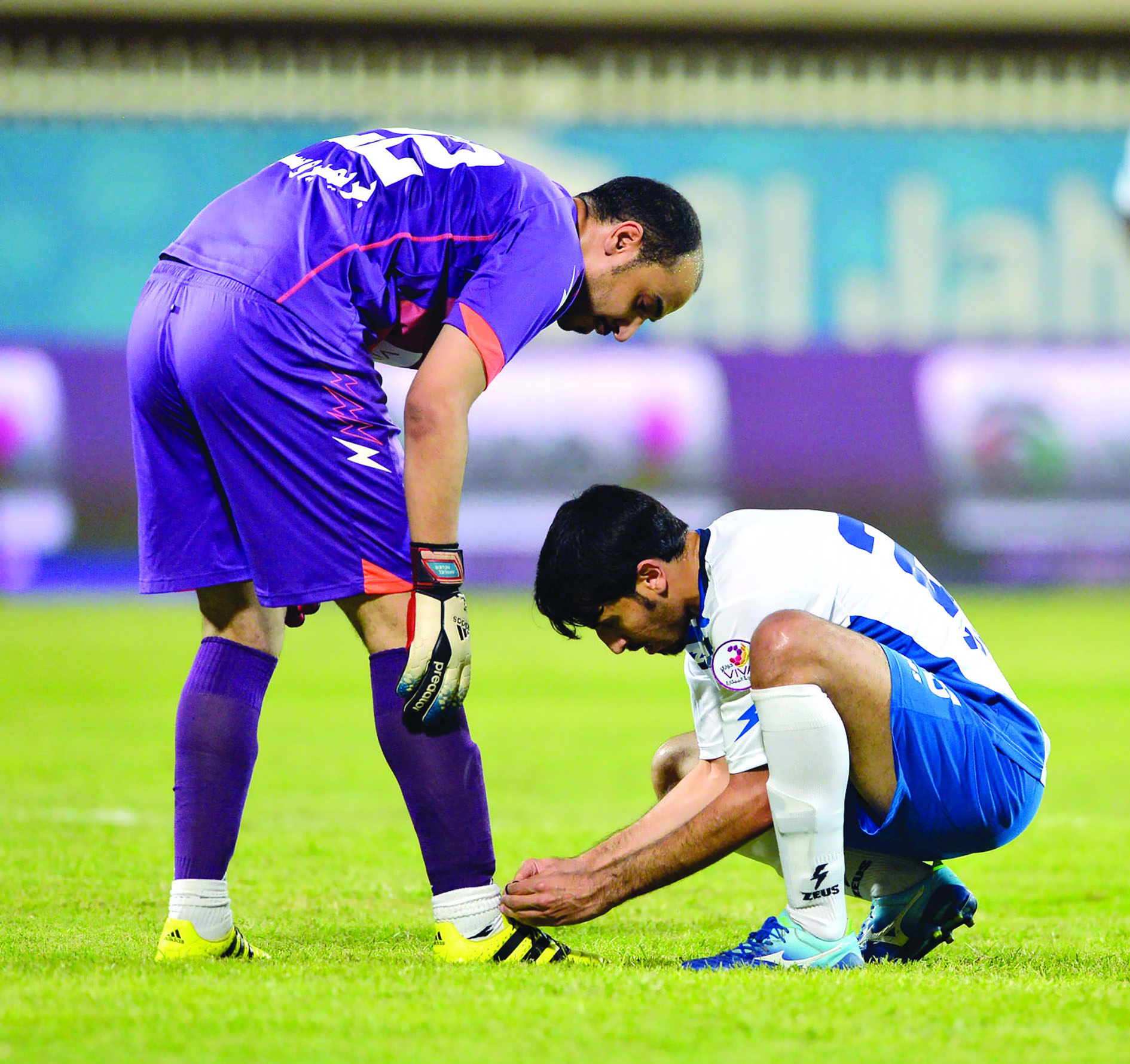 u0627u0644u062cu0647u0631u0627u0621 u0645u062au062du0641u0651u0632 u0644u0644u0645u0628u0627u0631u0627u0629 u0627u0644u0641u0627u0635u0644u0629 u0627u0644u064au0648u0645t(u0627u0644u0623u0632u0631u0642 u062fu0648u062a u0643u0648u0645)