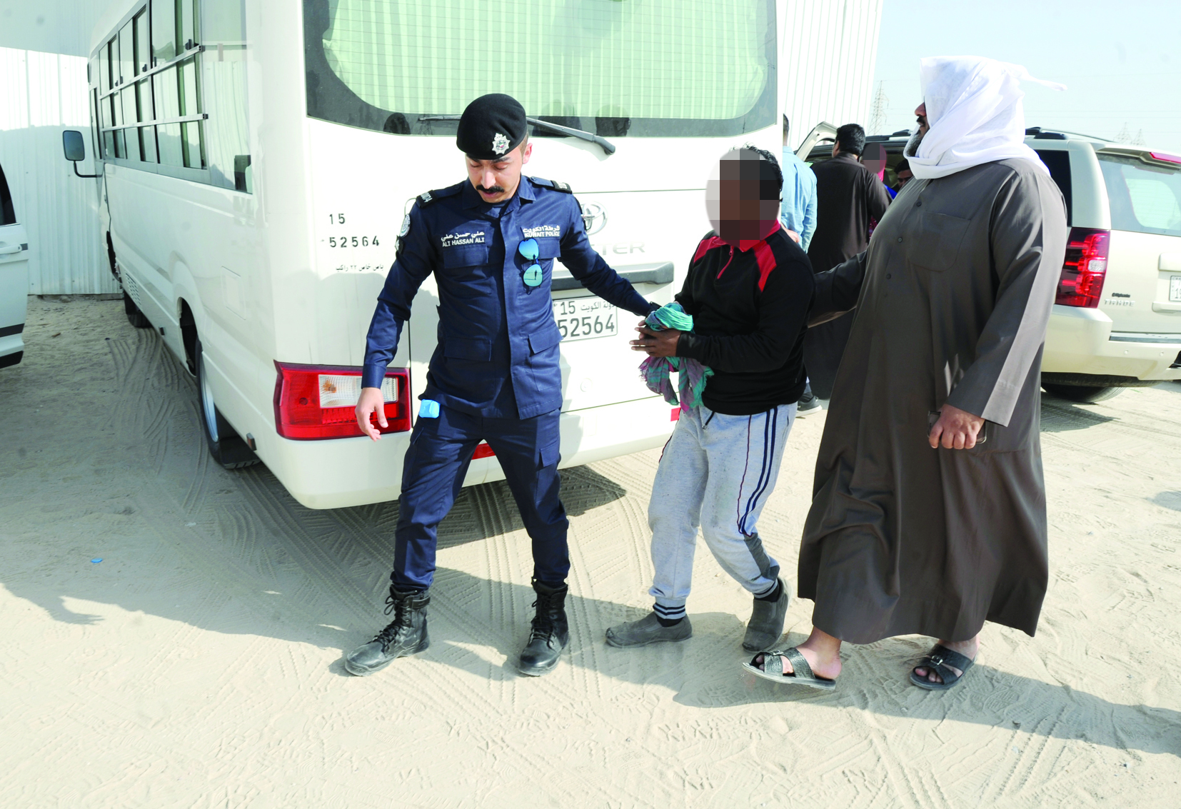 القبض على مطلوب أمنياً