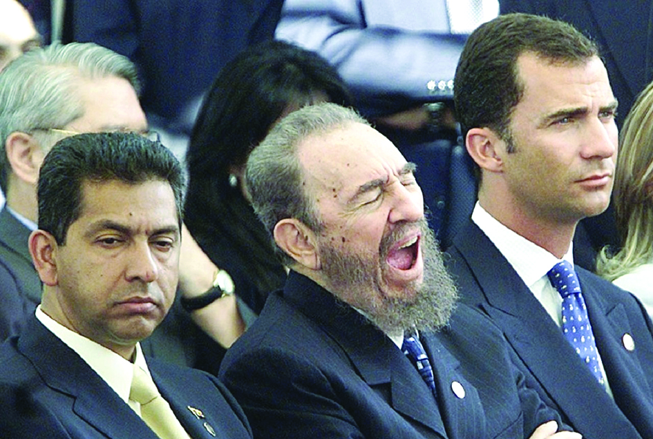  فيديل كاسترو