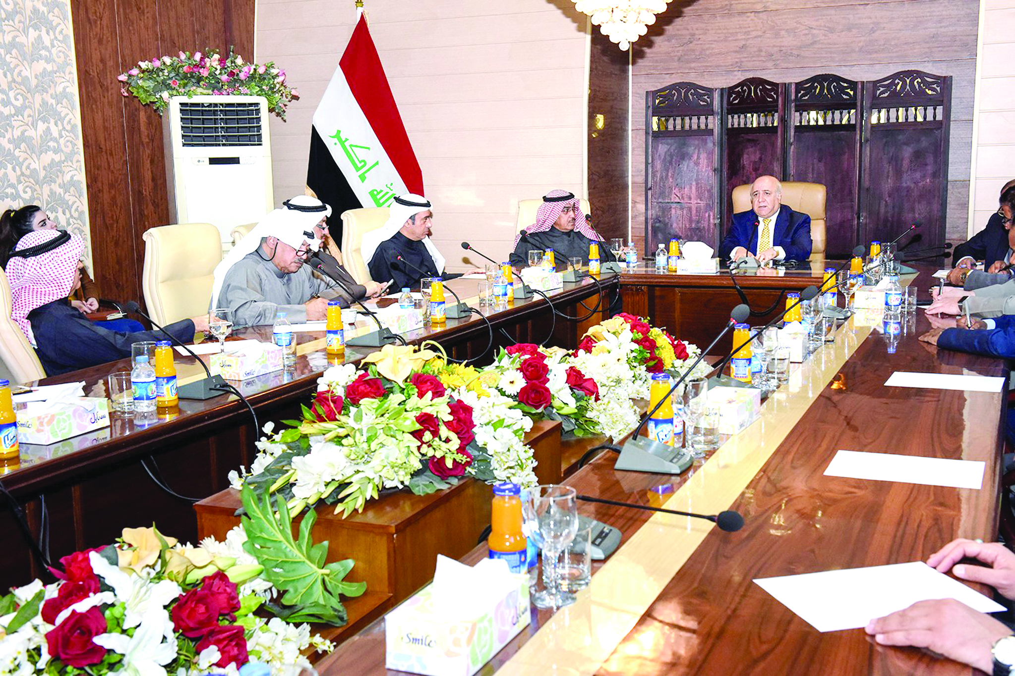 u0648u0632u064au0631 u0627u0644u062bu0642u0627u0641u0629 u0627u0644u0639u0631u0627u0642u064a u0644u062fu0649 u0627u0633u062au0642u0628u0627u0644u0647 u0627u0644u0648u0641u062f u0627u0644u0643u0648u064au062au064a