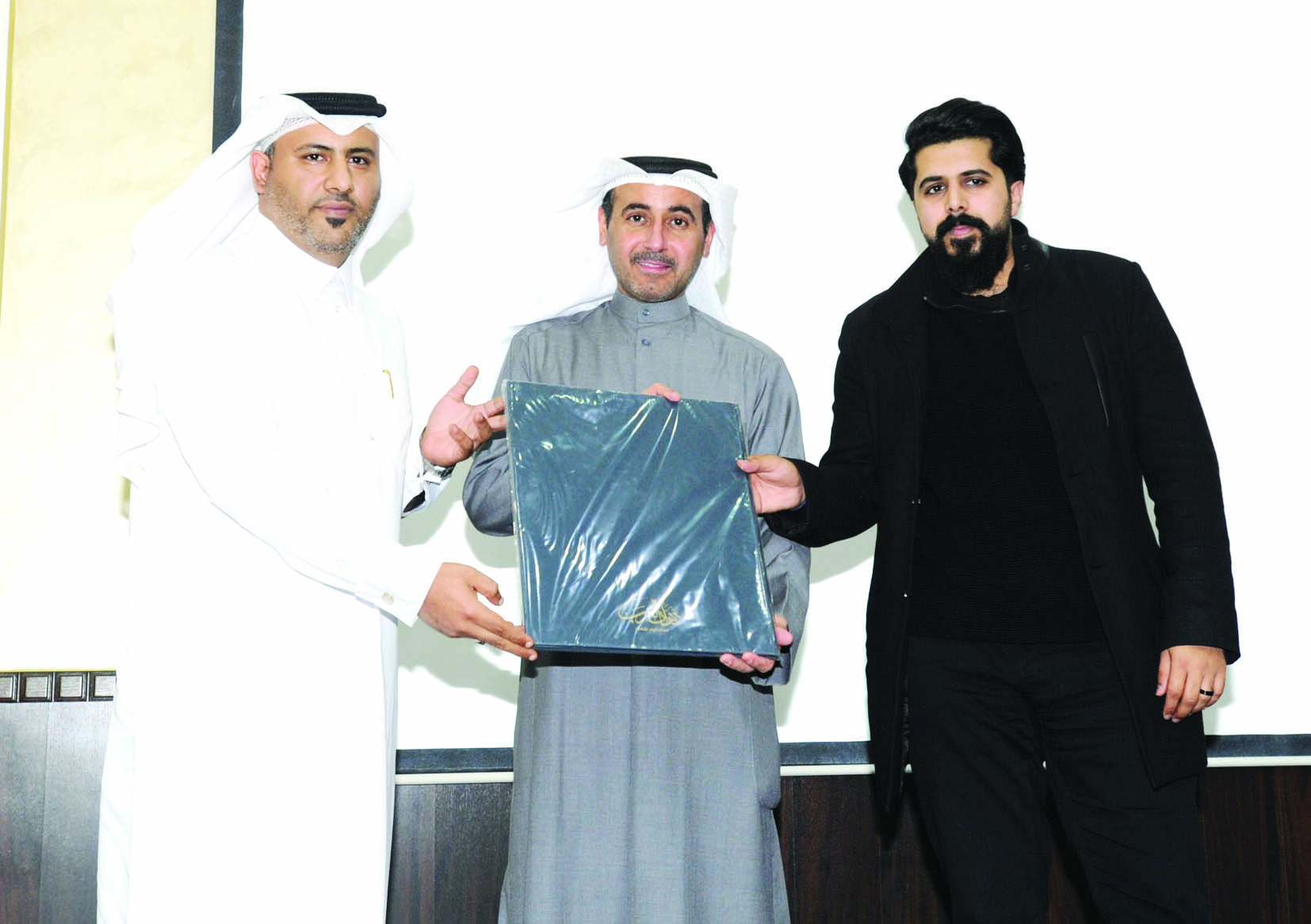 من أجواء التكريم على هامش الأمسية