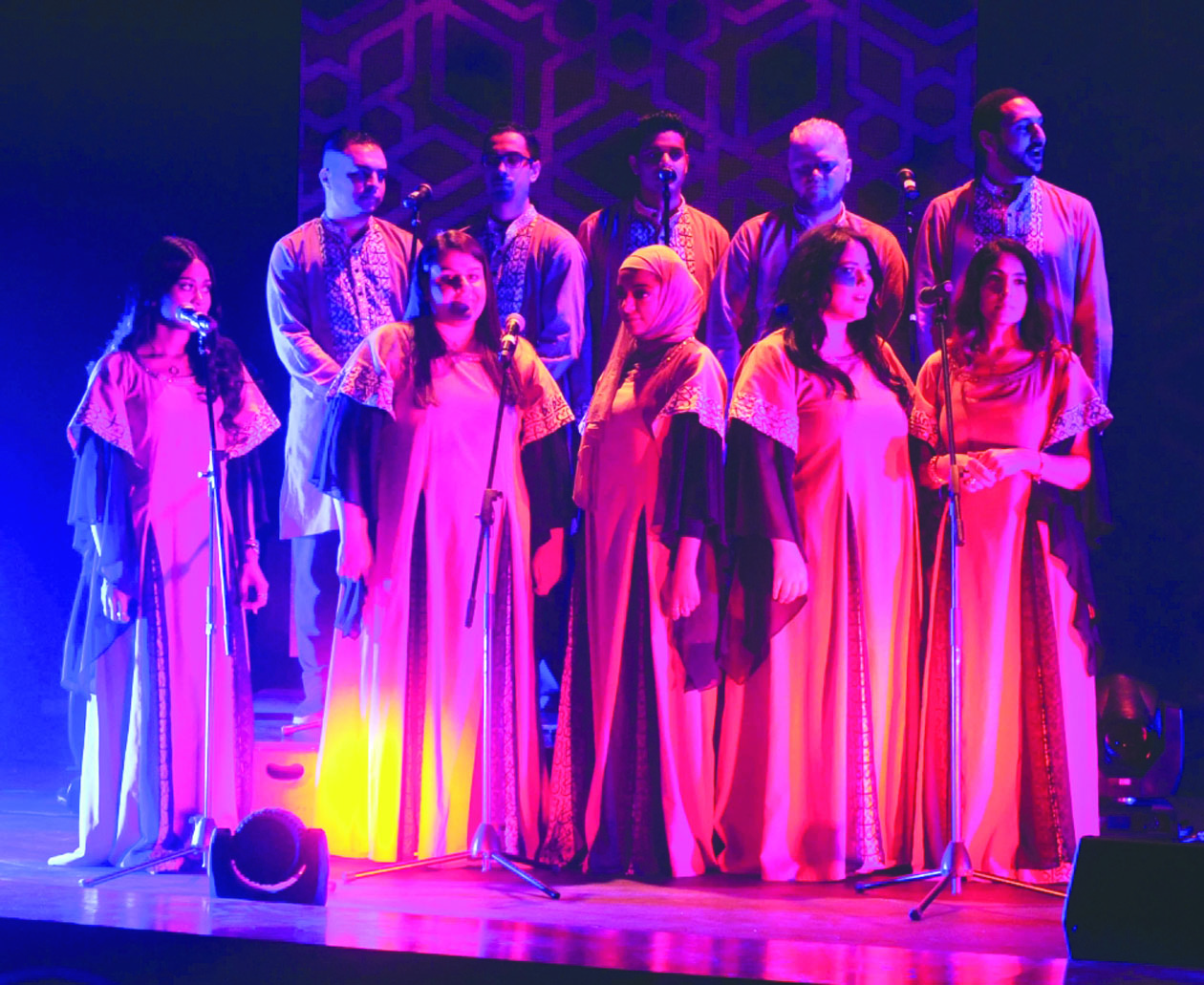 u0641u0631u0642u0629 u0643u0648u0631u0627u0644 u00abu0644u0627u0628u0627u00bb