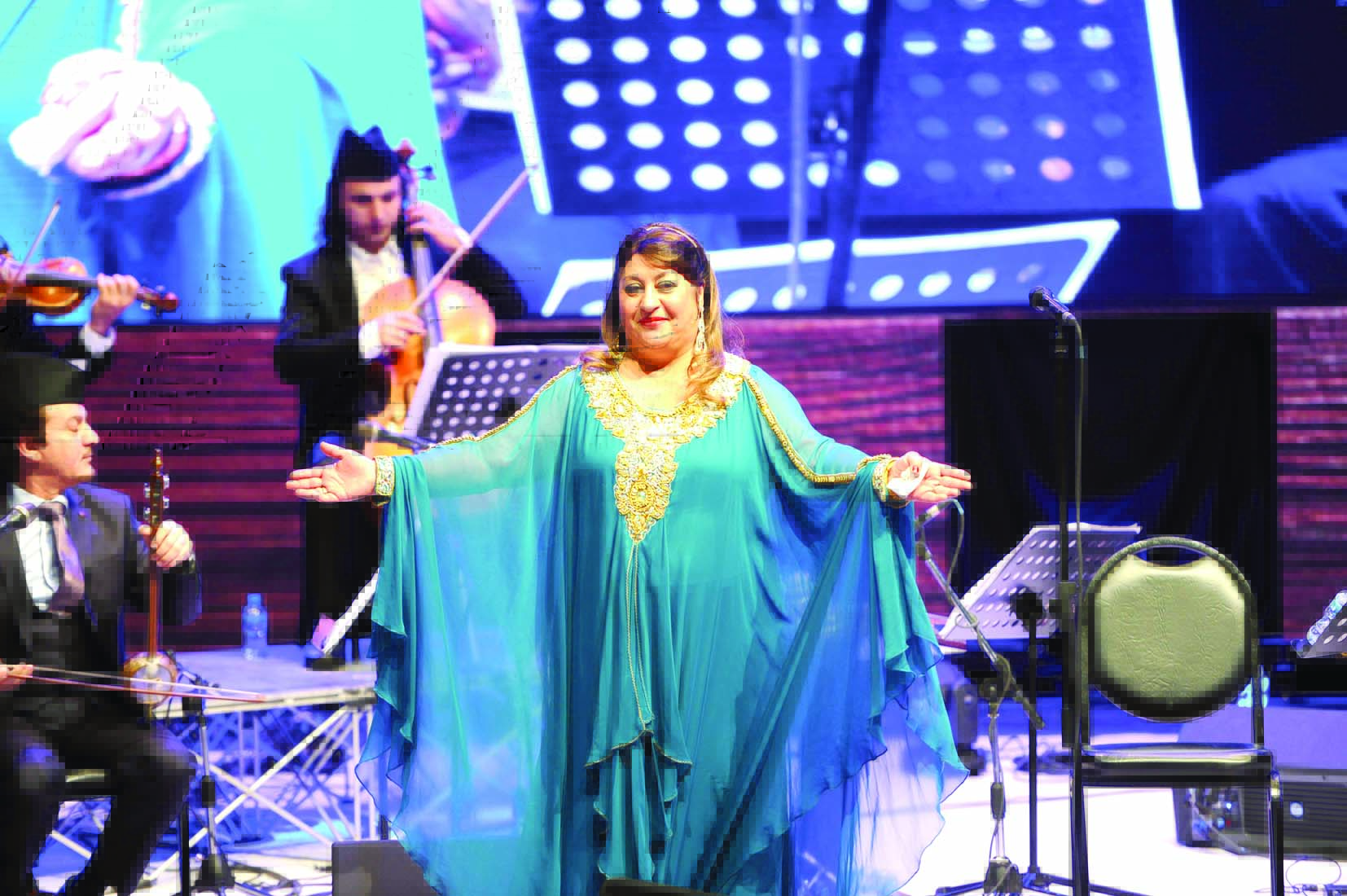 u0633u064au062fu0629 u0627u0644u0645u0642u0627u0645 u0627u0644u0639u0631u0627u0642u064a u0641u0631u064au062fu0629t ( u062au0635u0648u064au0631 u0637u0627u0631u0642 u0639u0632u0627u0644u062fu064au0646)