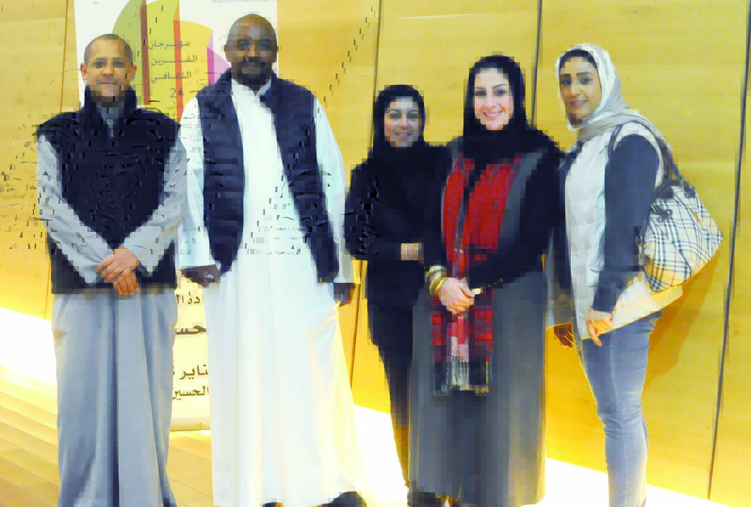 فريق عمل تلفزيون الكويت 