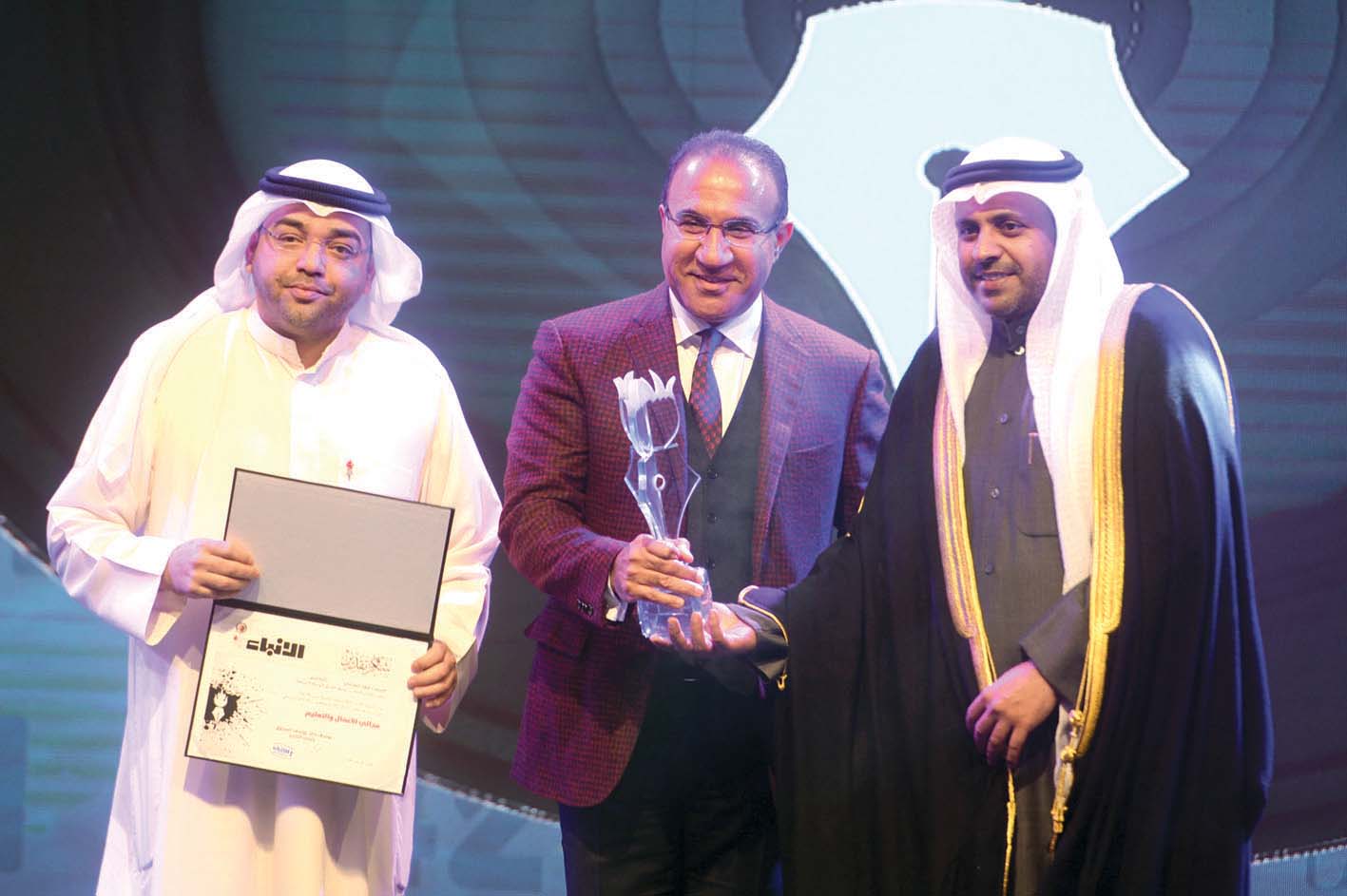 الجبري والمرزوق يكرّمان فهد العثمان 