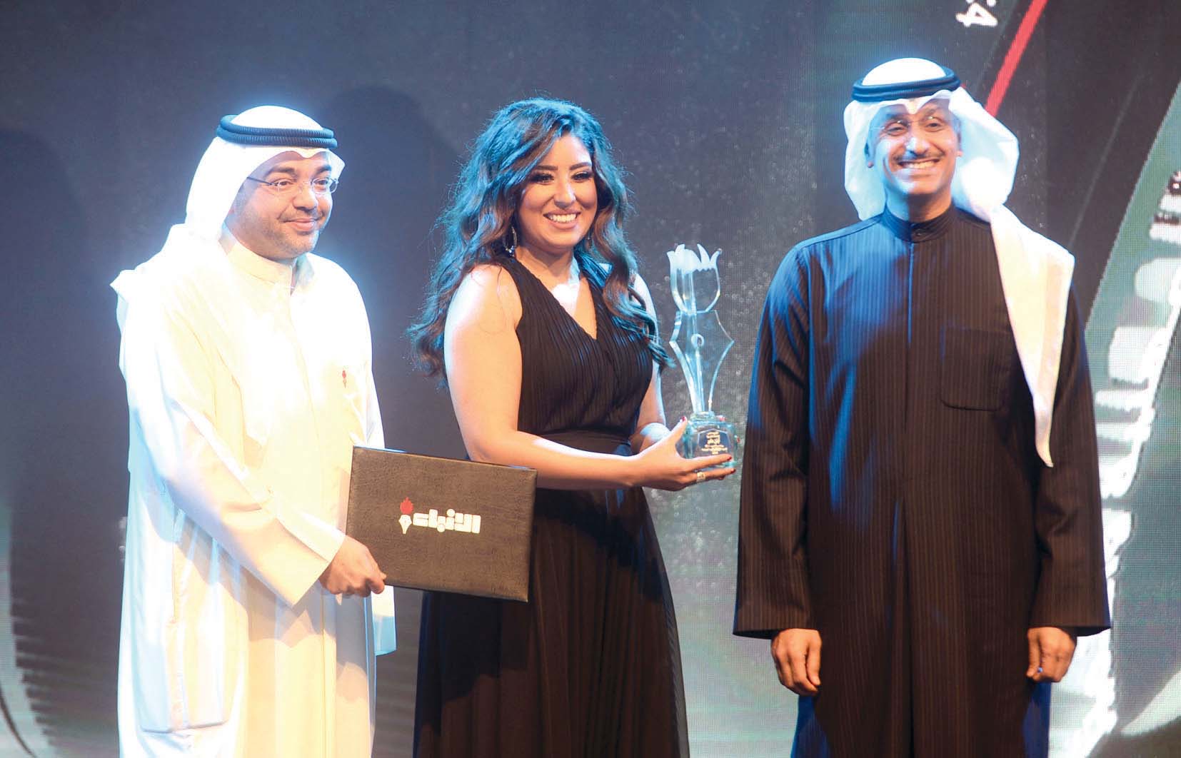 ... وآيتن عامر