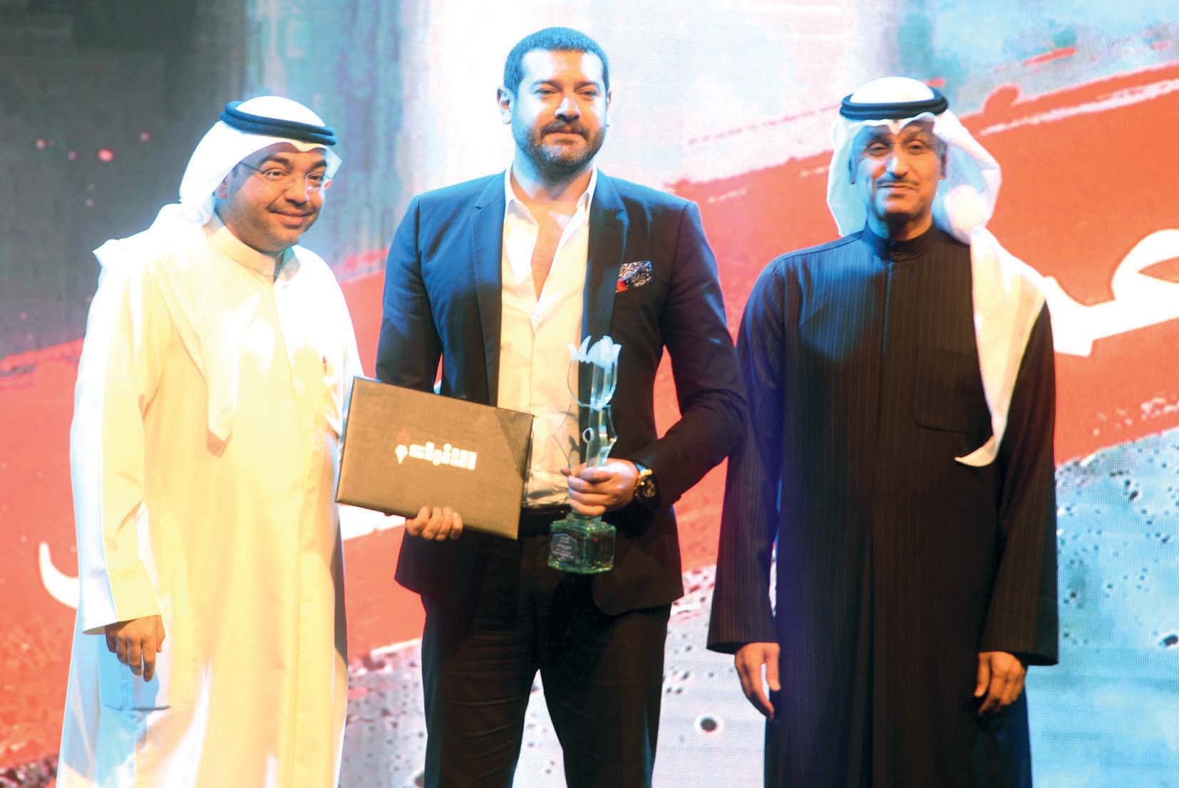 ... وعمرو يوسف