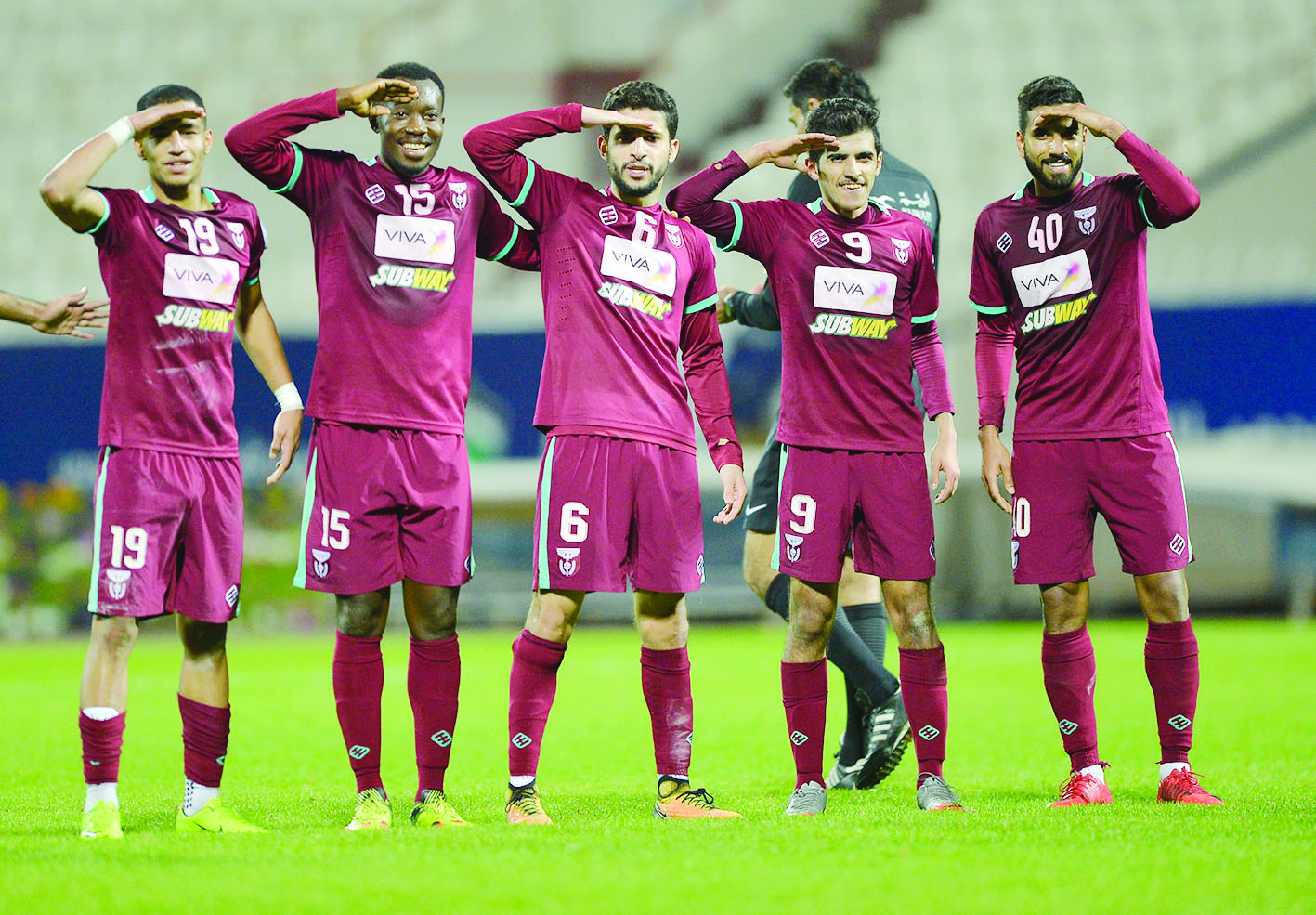 u0644u0627u0639u0628u0648 u0627u0644u0646u0635u0631 u064au0633u0639u0648u0646 u0627u0644u0649 u00abu0628u062fu0627u064au0629 u062cu062fu064au062fu0629u00bb u0641u064a u0627u0644u0642u0633u0645 u0627u0644u062bu0627u0646u064a u0645u0646 u0627u0644u062fu0648u0631u064a        tt   (u0627u0644u0623u0632u0631u0642 u062fu0648u062a u0643u0648u0645)