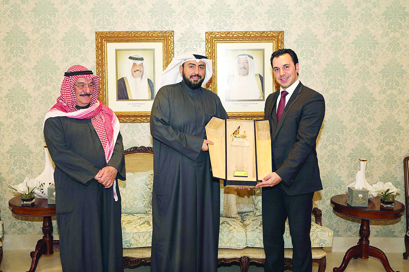 u0648u0632u064au0631 u0627u0644u0635u062du0629 u0645u0643u0631u0645u0627u064b u0627u0644u062fu0643u062au0648u0631 u0627u0644u0645u0637u0648u0639 