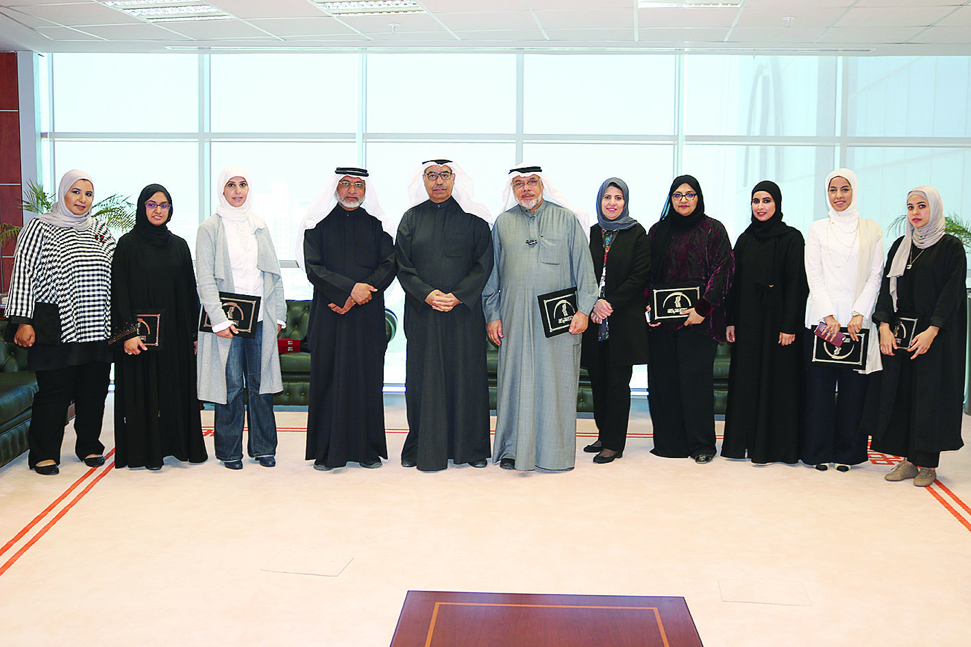 u0627u0644u0645u062cu062fu0644u064a u0645u062au0648u0633u0637u0627 u0641u0631u064au0642 u0639u0645u0644 u0627u0644u0628u0631u0646u0627u0645u062c u0628u0639u062f u0627u0644u062au0643u0631u064au0645 