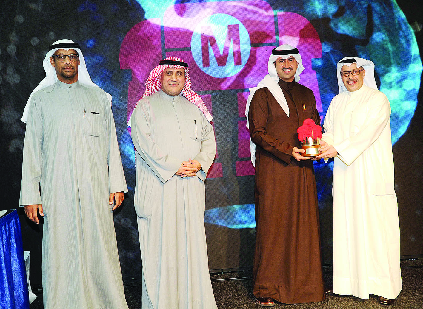 u0627u0644u0623u062du0645u062f u0645u064fu0643u0631u0651u0645u0627u064b u0627u0644u0635u0628u0627u062d t(u062au0635u0648u064au0631 u0643u0631u0645 u0630u064au0627u0628)