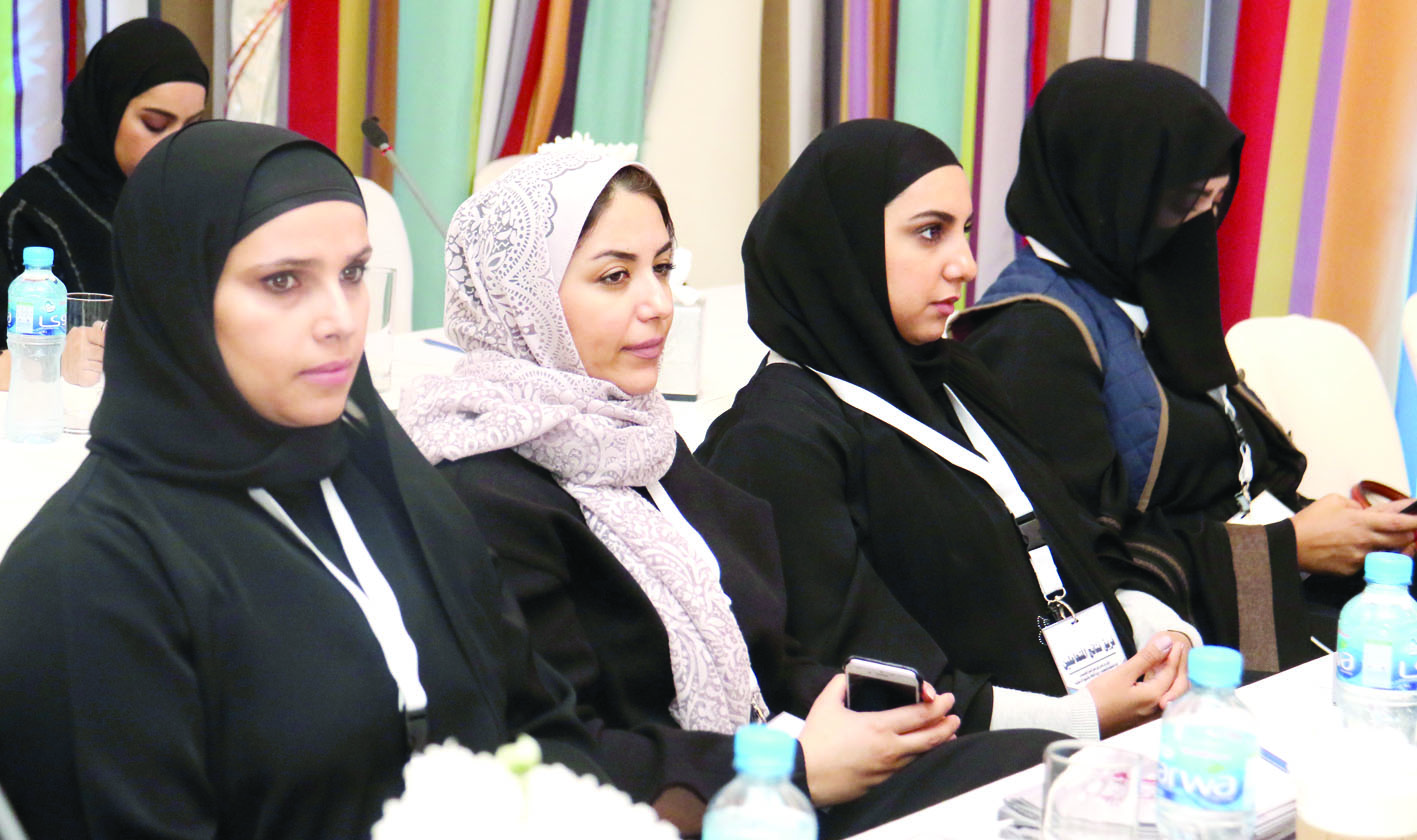 الفرق النسائية المتميزة 