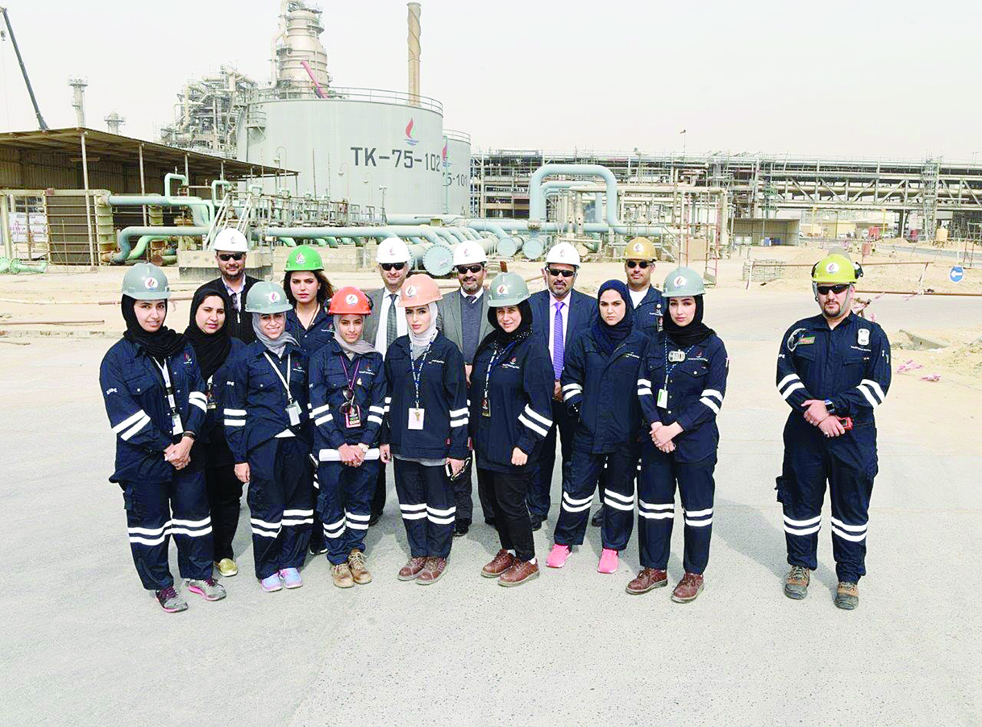 المهندسات المشاركات في الصيانة