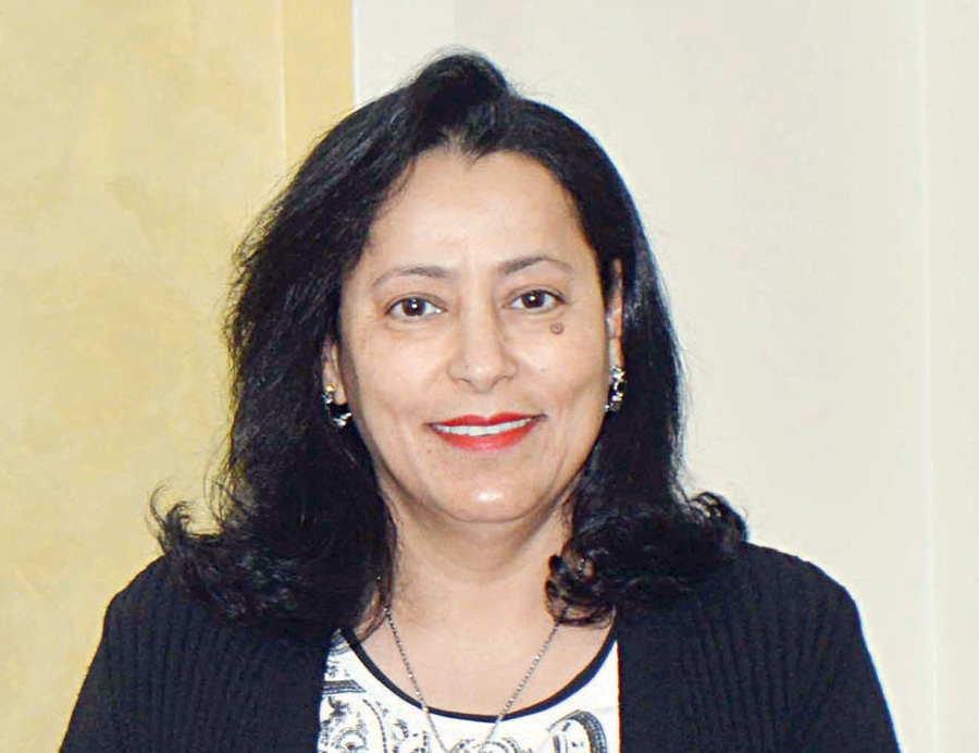 فاطمة العبدالله العبيدان