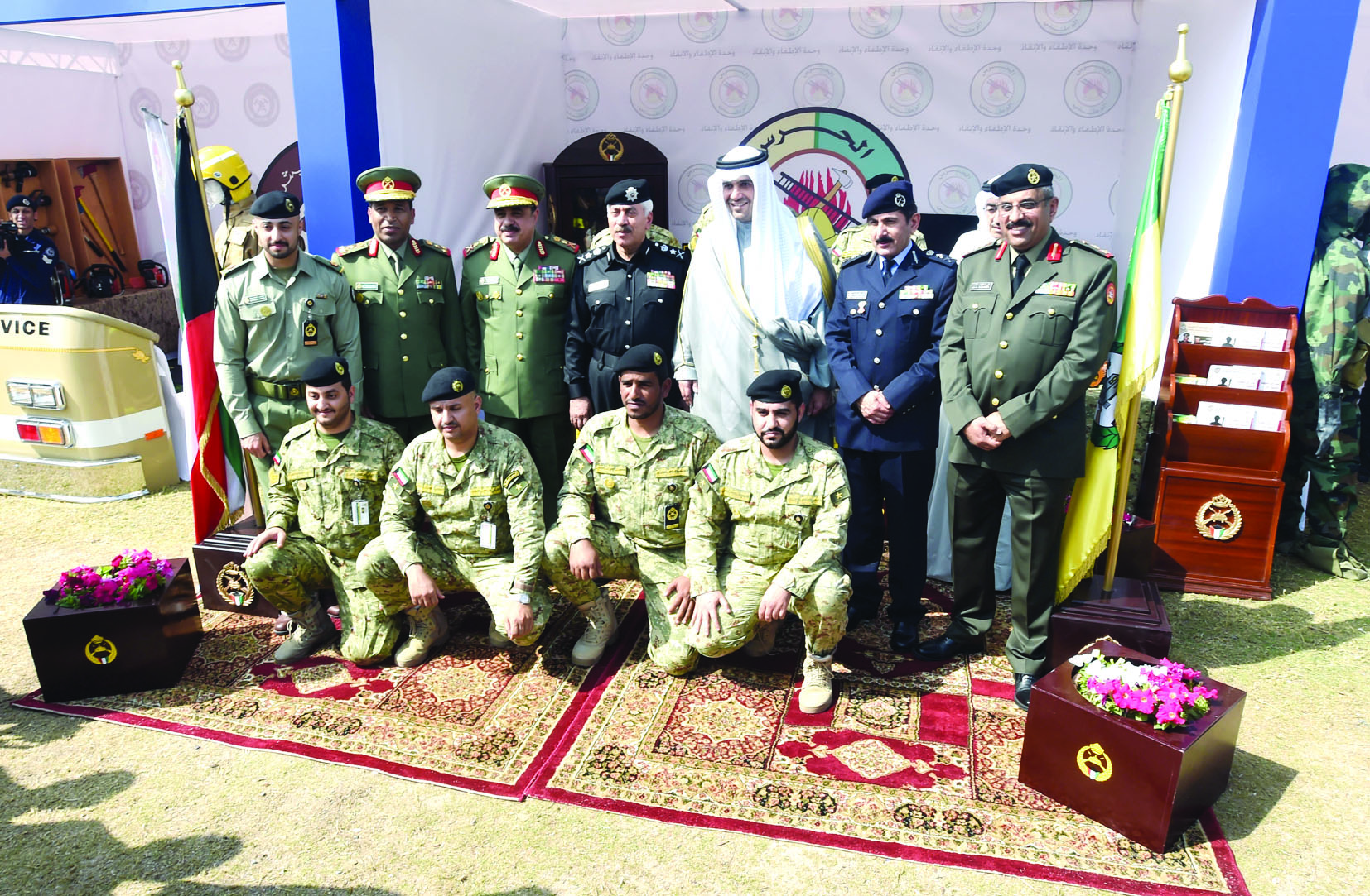 الصالح يتوسط الدوسري والرفاعي والمكراد وعددا من القيادات