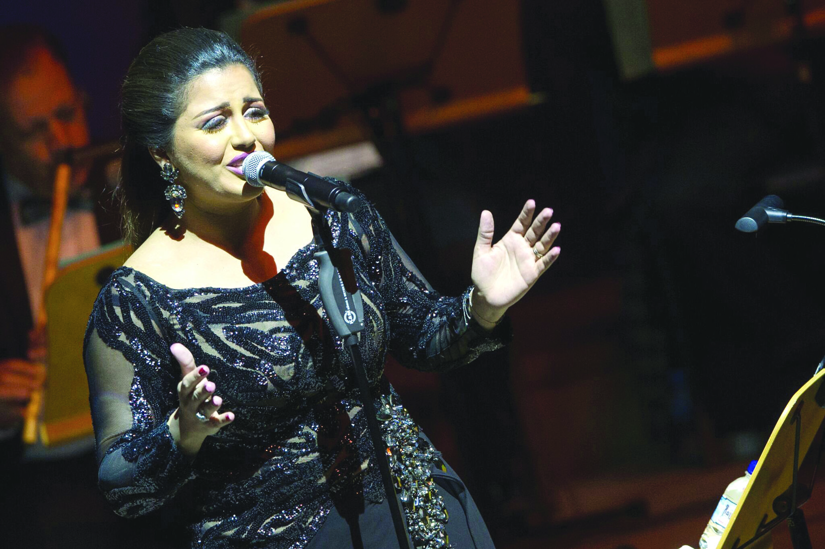 u0625u064au0645u0627u0646 u0639u0628u062fu0627u0644u063au0646u064a... u0623u0637u0631u0628u062a u0627u0644u062cu0645u0647u0648u0631 