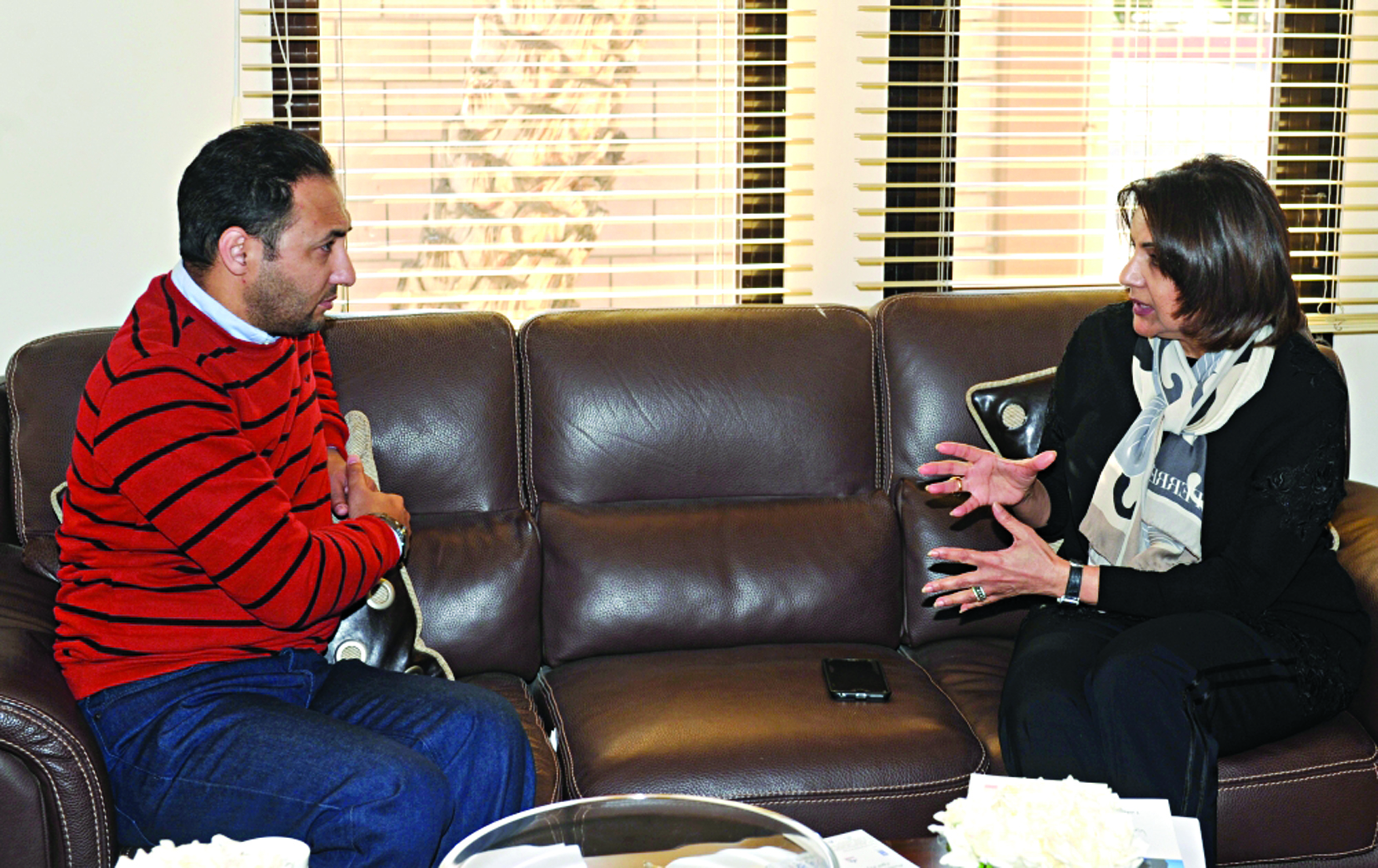 غادة الغانم تتحدث للزميل أحمد زكريا 