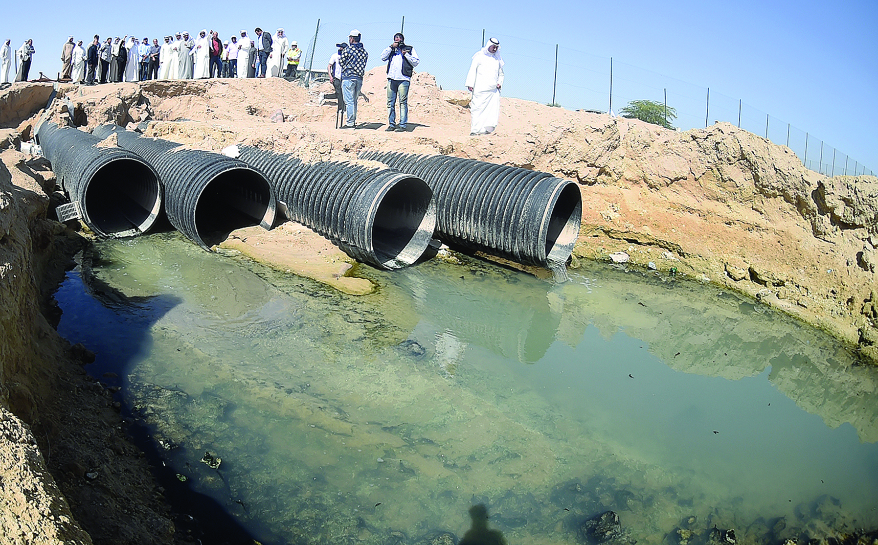 u0627u0644u0648u0641u062f u064au0639u0627u064au0646 u0648u0627u0642u0639 u0625u062du062fu0649 u0627u0644u062du0641u0631 u0627u0644u062au064a u062au0635u0628 u0641u064au0647u0627 u0645u064au0627u0647 u0627u0644u0635u0631u0641 u0627u0644u0645u0639u0627u0644u062cu0629                 ( u062au0635u0648u064au0631 u0623u0633u0639u062f u0639u0628u062fu0627u0644u0644u0647)