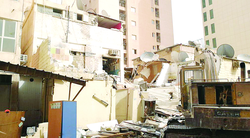 هدم مخالفة بناء