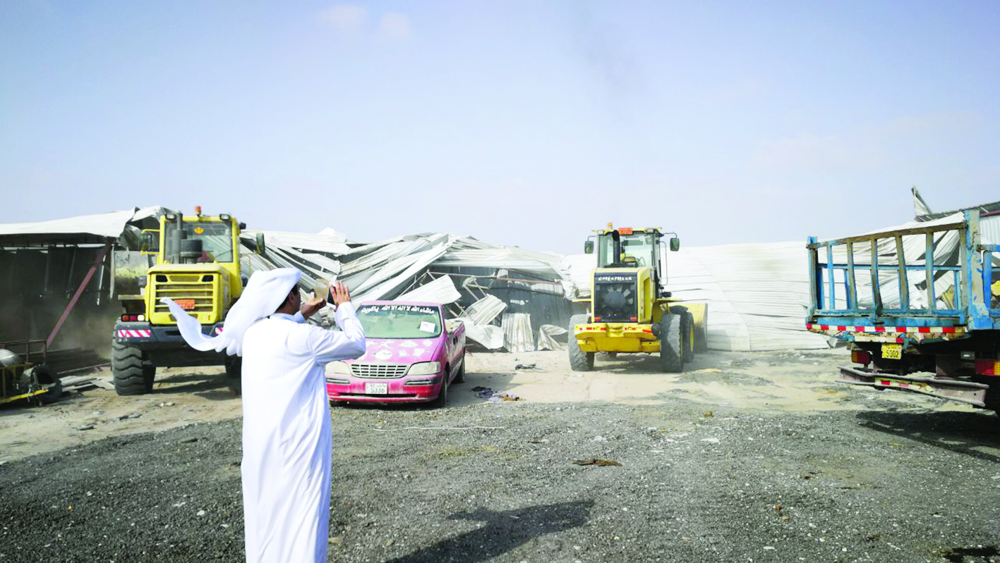 إزالة جواخير مخالفة