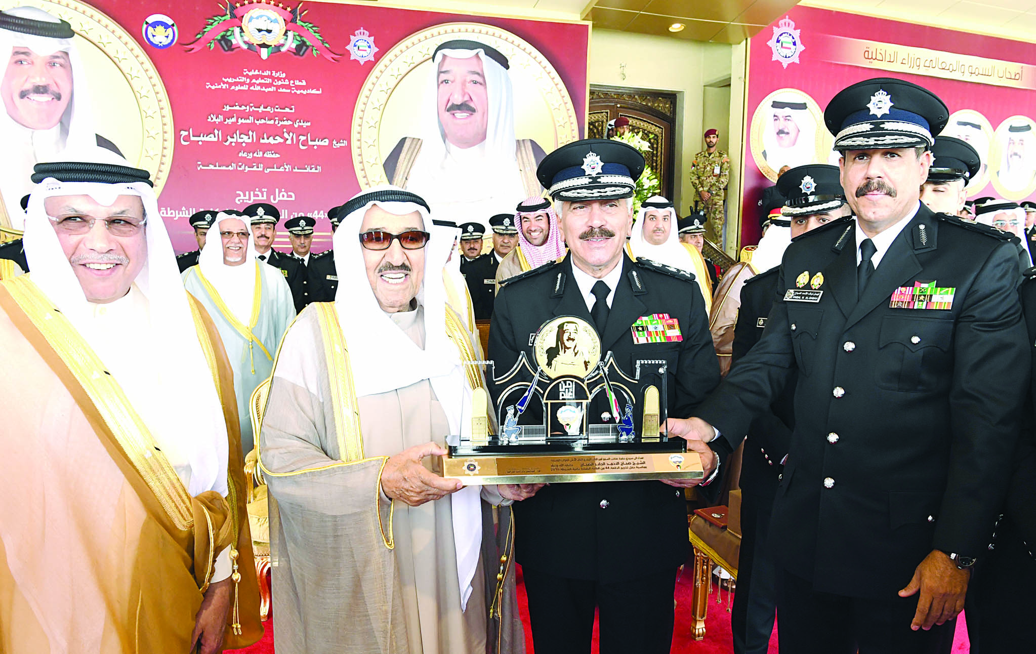 هدية لصاحب السمو