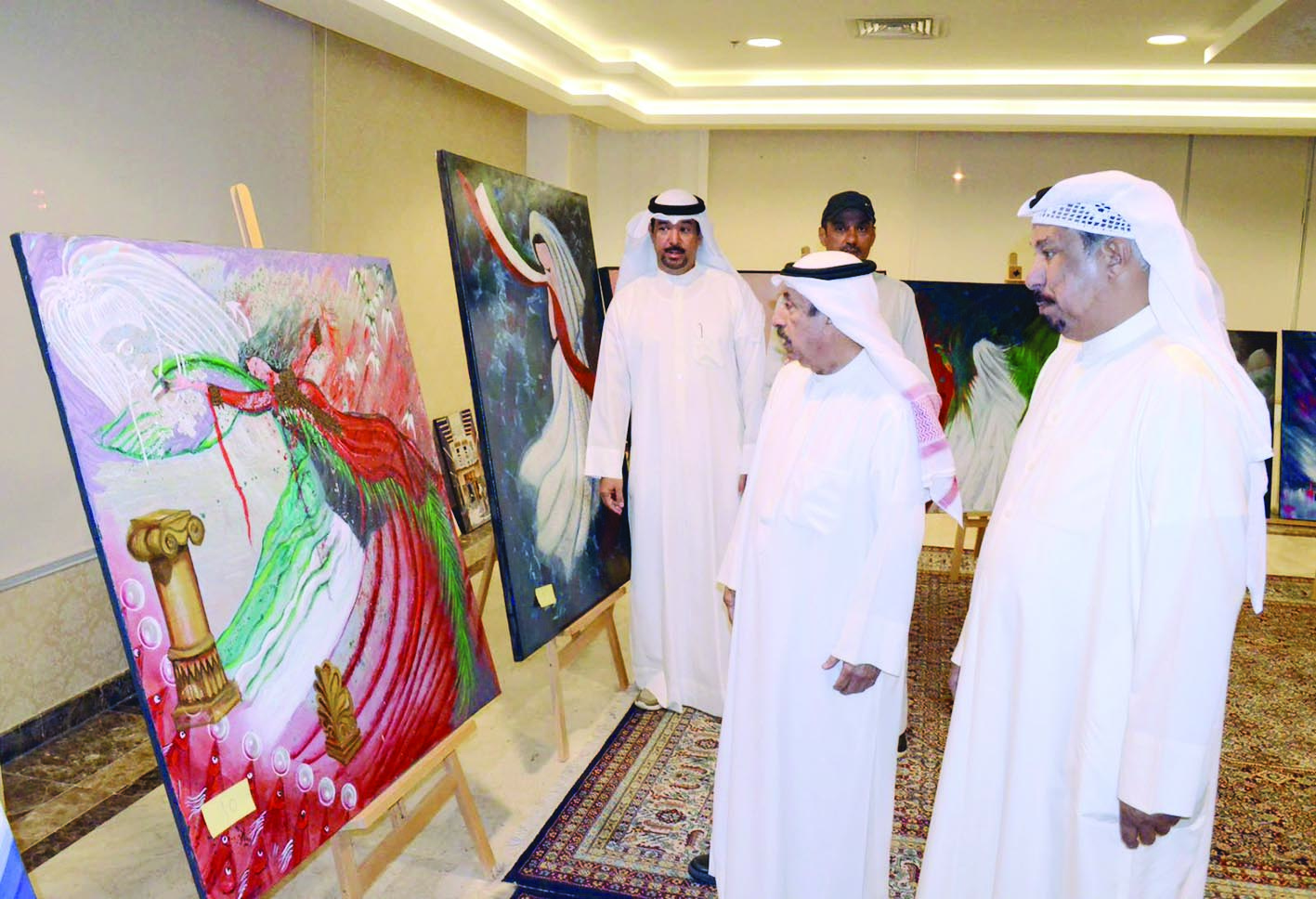 u062cu0648u0644u0629 u0639u0644u0649 u0627u0644u0644u0648u062du0627u062a u0627u0644u0645u0634u0627u0631u0643u0629