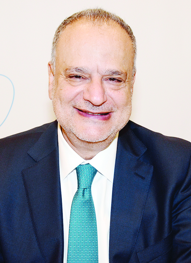 ميشال العقاد