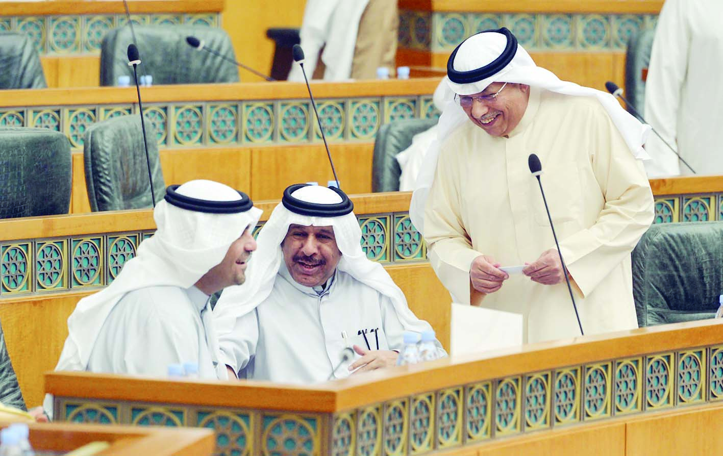 حديث بين الجراح والصالح والهرشاني