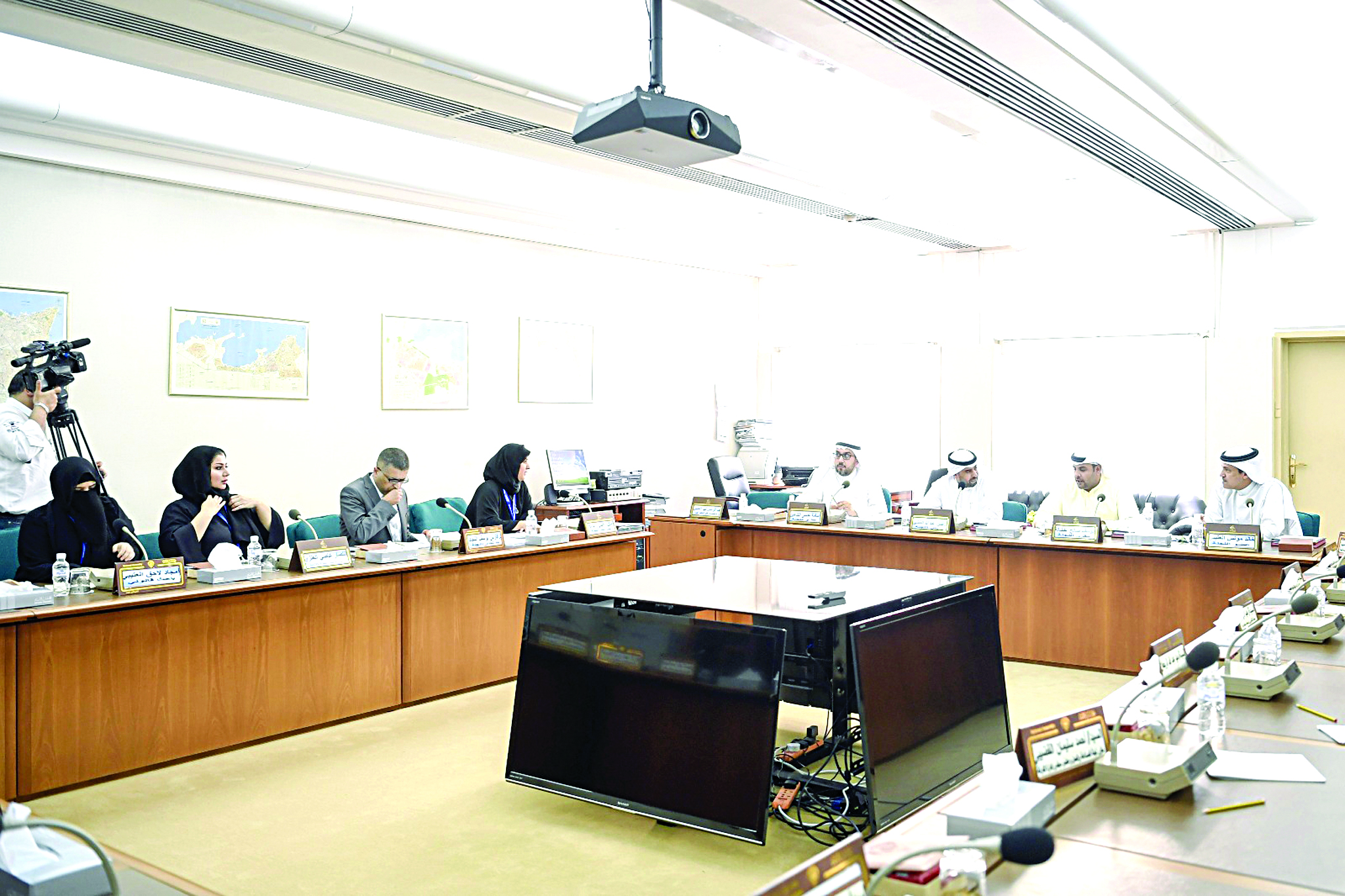 u0645u0646 u0627u062cu062au0645u0627u0639 u0627u0644u0644u062cu0646u0629 u0627u0644u0635u062du064au0629