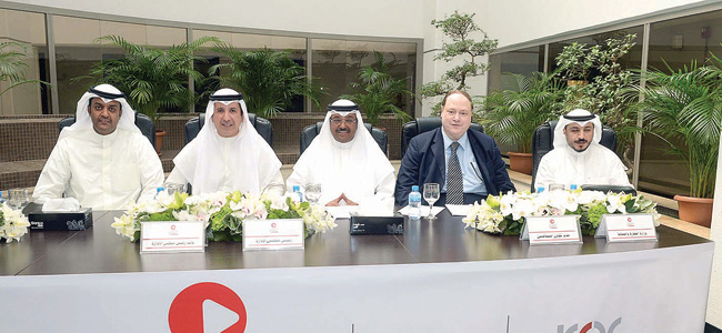 u062cu0627u0646u0628 u0645u0646 u0627u0644u0639u0645u0648u0645u064au0629t (u062au0635u0648u064au0631 u0632u0643u0631u064au0627 u0639u0637u064au0629) 