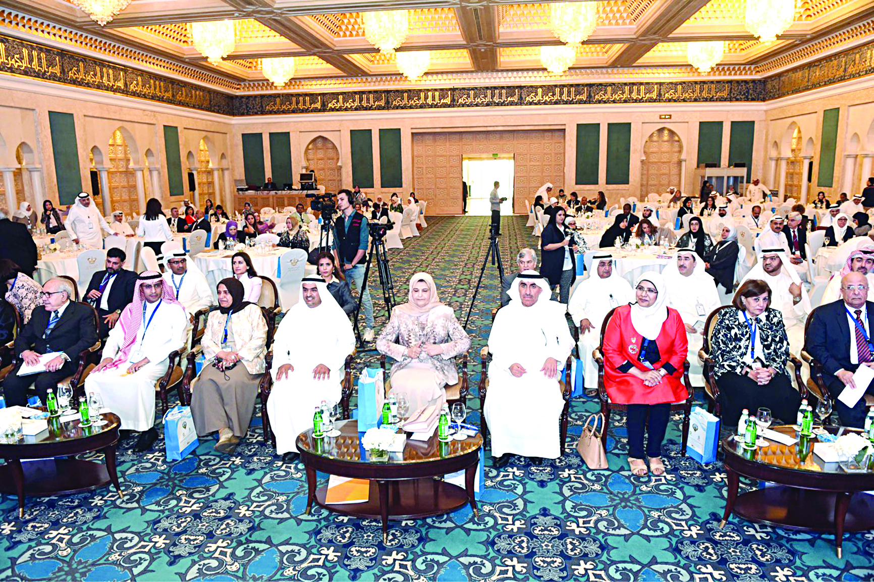 u0627u0644u0645u0634u0627u0631u0643u0648u0646 u0641u064a u0627u0644u0645u0624u062au0645u0631