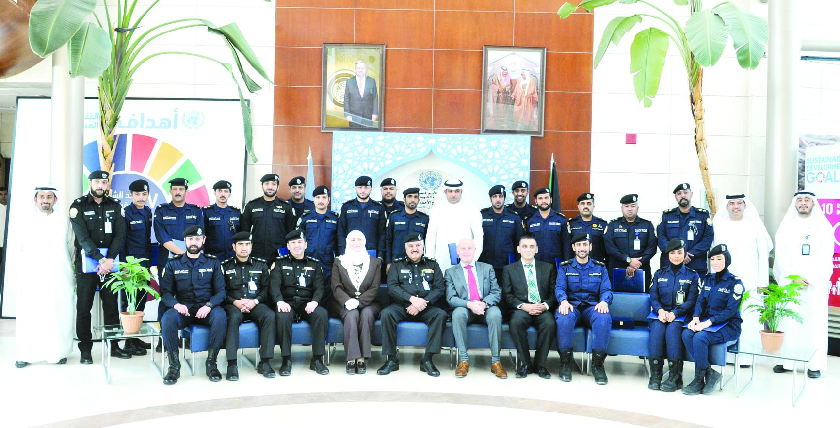 u0644u0642u0637u0629 u062cu0627u0645u0639u0629 u0641u064a u062eu062au0627u0645 u0648u0631u0634u0629 u0627u0644u0639u0645u0644 