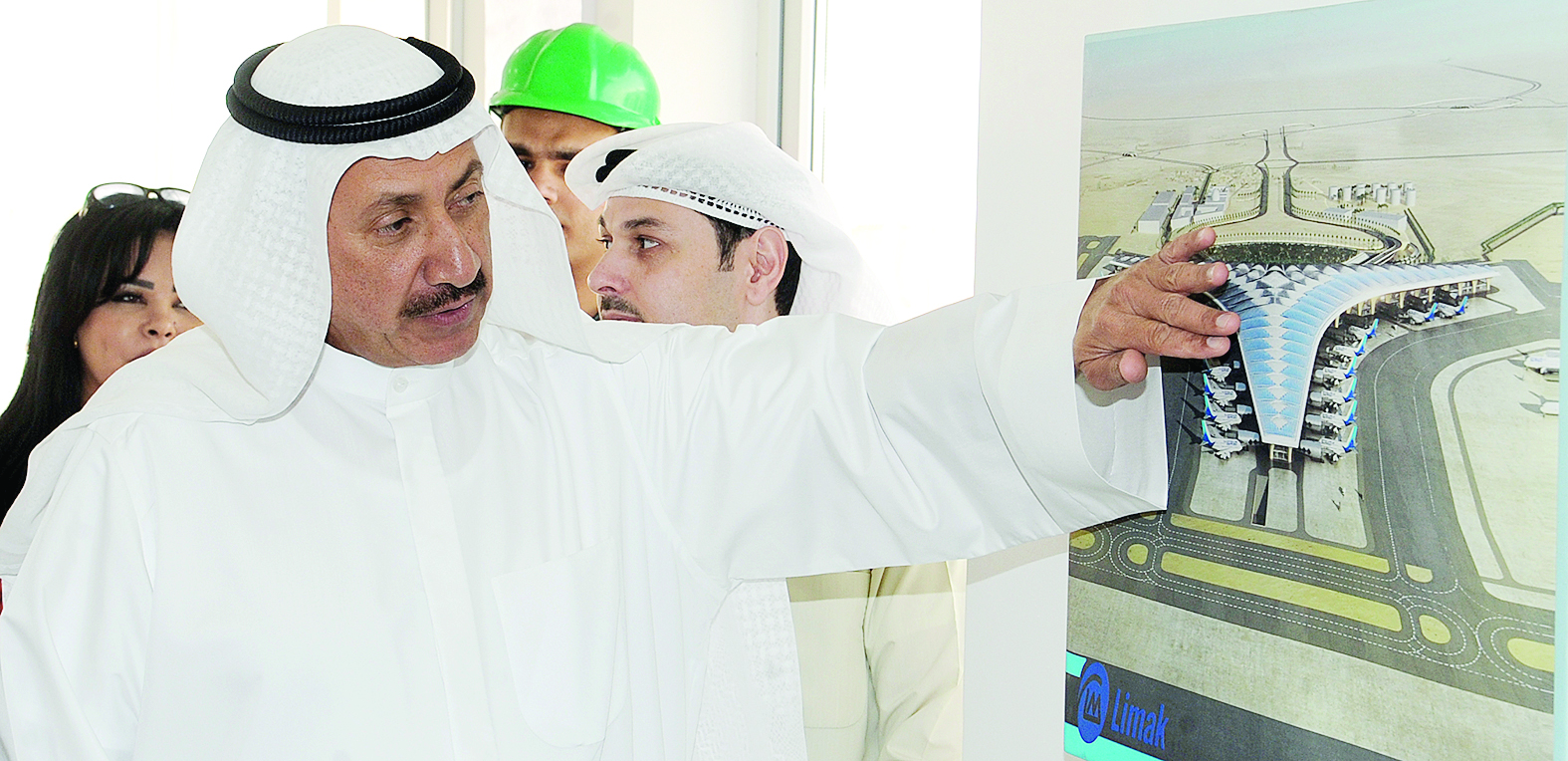 u0627u0644u0631u0648u0645u064a u064au0633u062au0639u0631u0636 u0628u0639u0636 u0645u0631u0627u062du0644 u0627u0644u0645u0634u0631u0648u0639