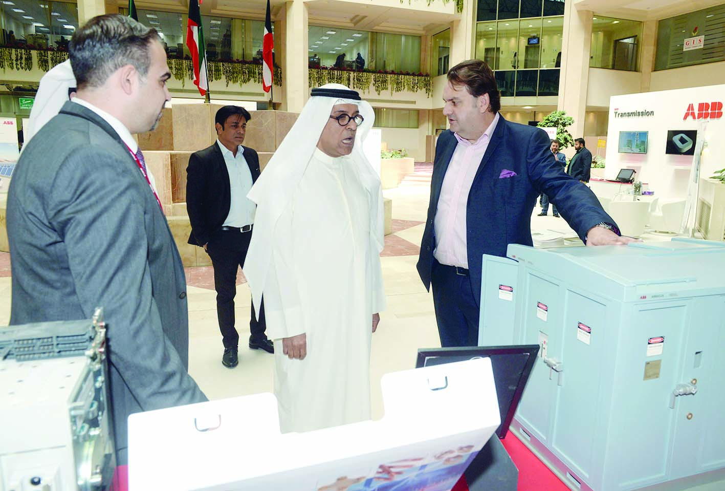 .. ويستعرض أحدث تقنياتها