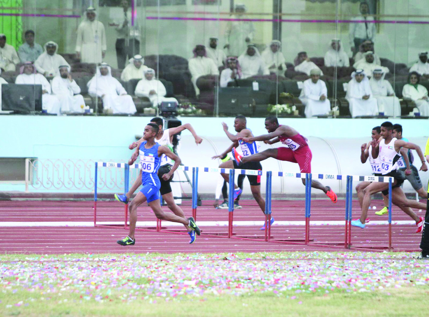 محمد سعيد في طريقه إلى الفوز بذهبية 110 أمتار حواجز