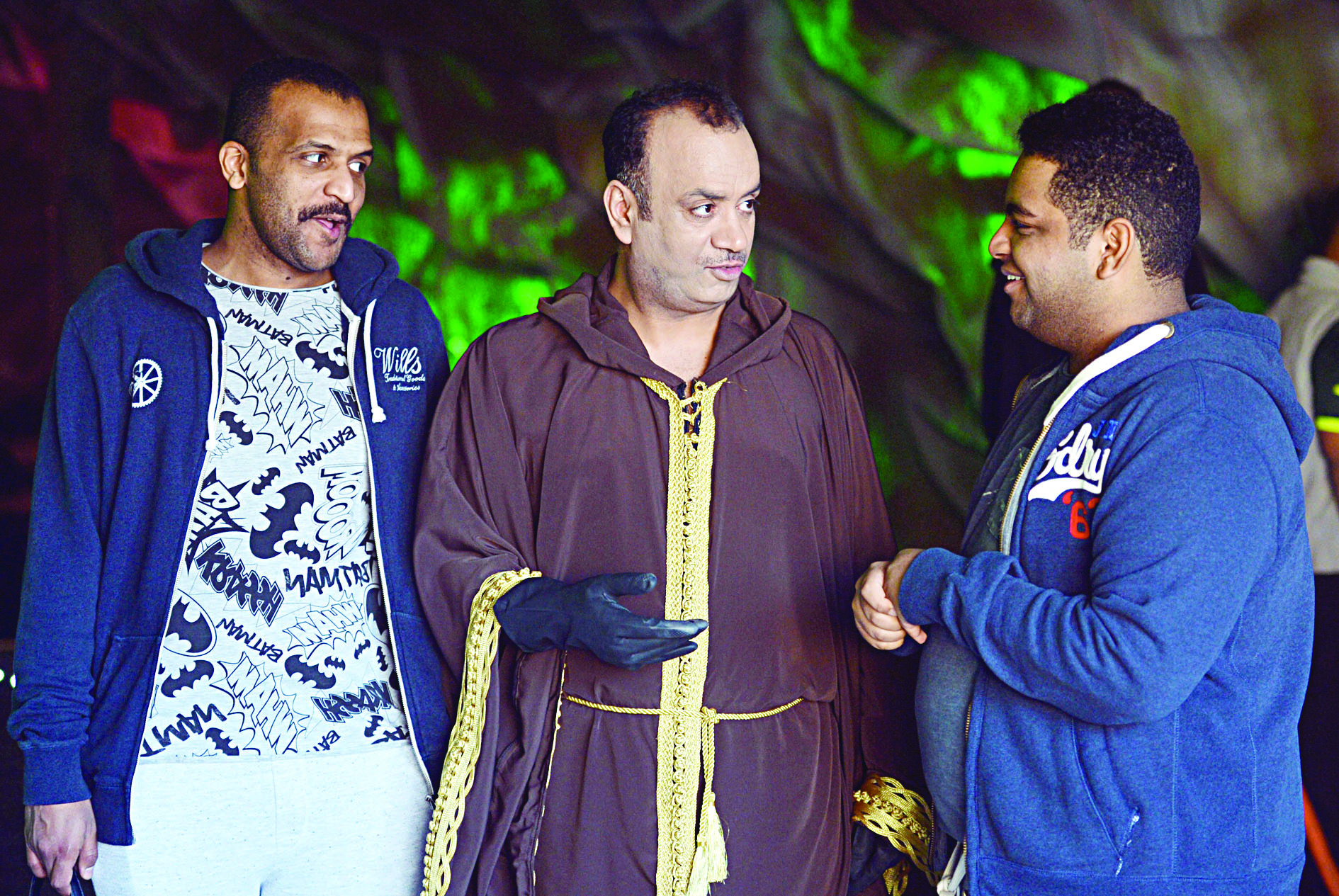 أحمد العونان مع خالد المظفر وسلطان الفرج... و«استراحة»