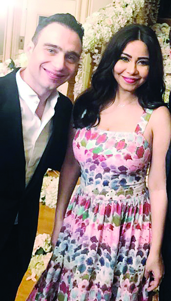 u0634u064au0631u064au0646 u0648u062du0633u0627u0645 ... u0641u064a u0628u062fu0627u064au0629 u0627u0644u062du0641u0644