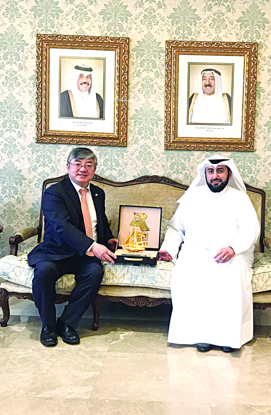 u0648u0632u064au0631 u0627u0644u0635u062du0629 u0645u0633u062au0642u0628u0644u0627u064b u0627u0644u0633u0641u064au0631 u0627u0644u0643u0648u0631u064a